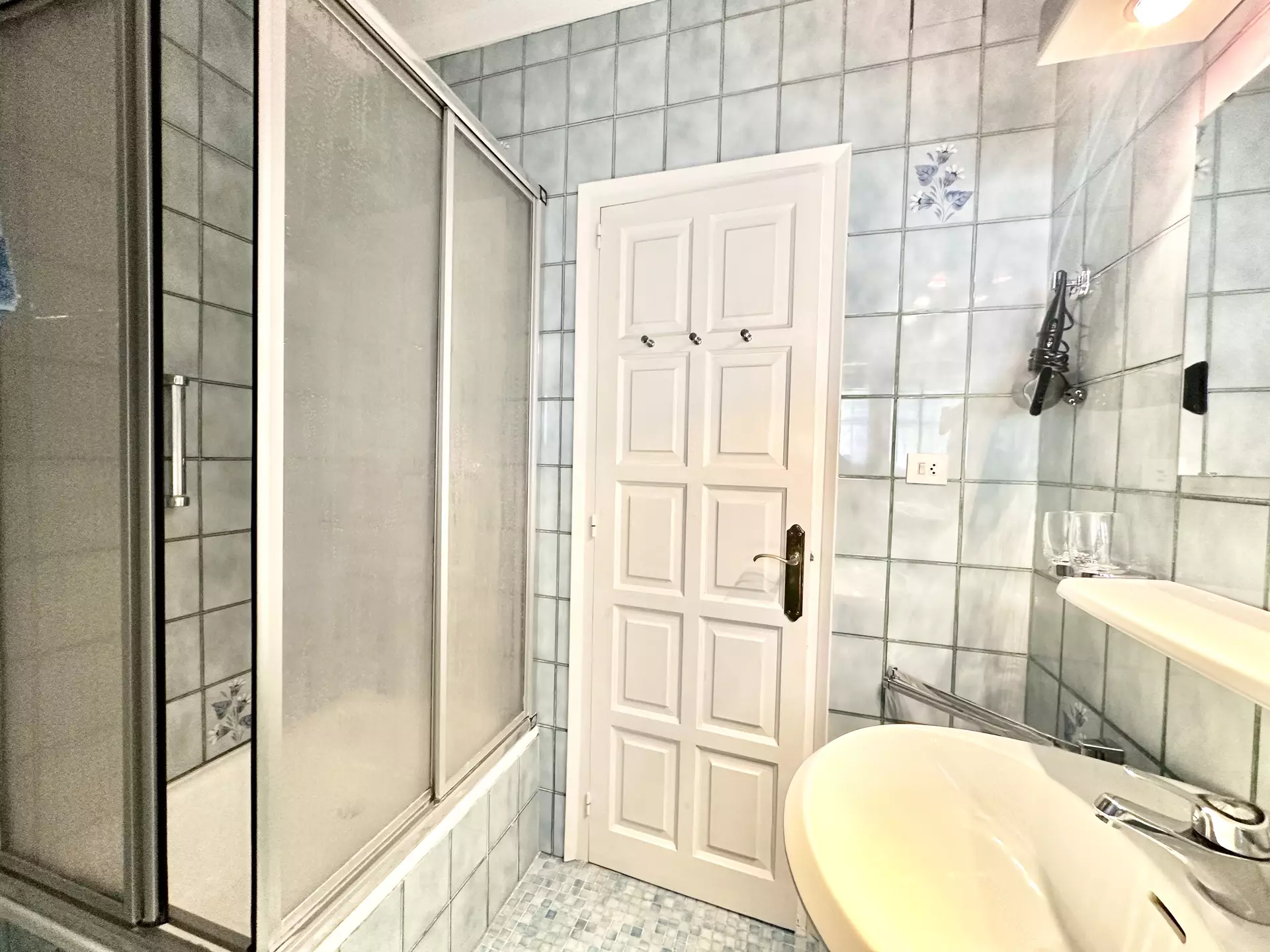 Exclusive Apartment in Canyelles, Roses – Sea Views & Tourist License