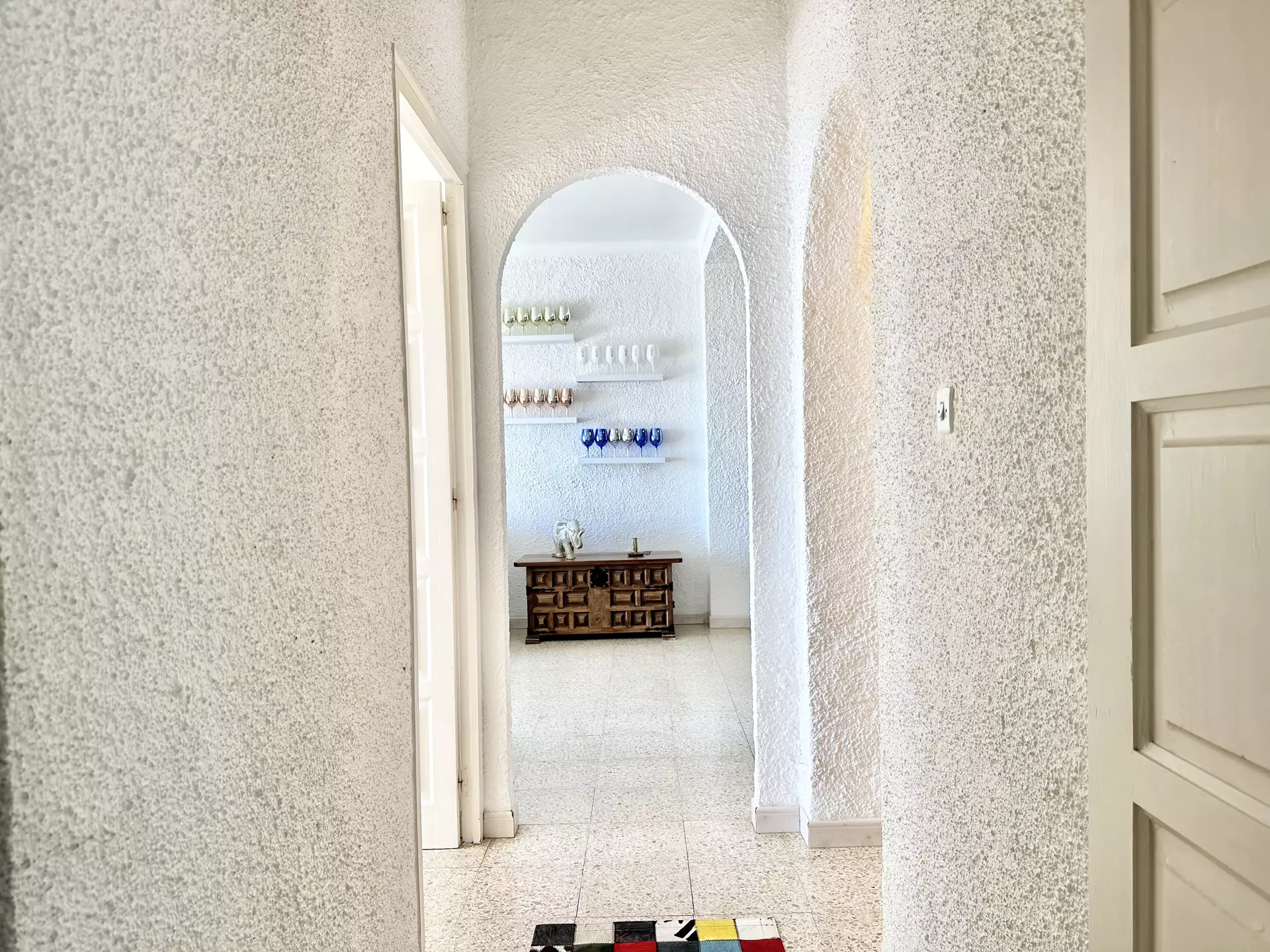 Exclusive Apartment in Canyelles, Roses – Sea Views & Tourist License