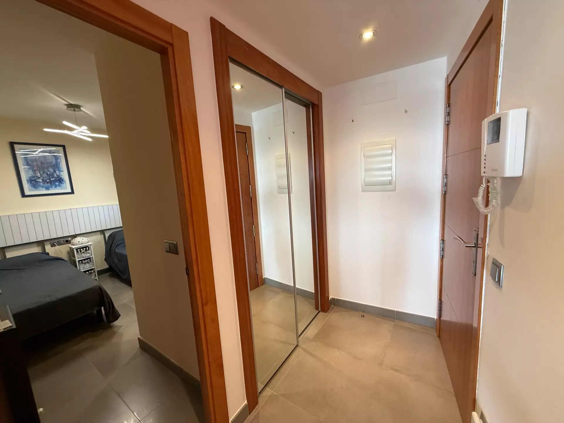 Extraordinaire penthouse-duplex avec piscine et parking à Roses