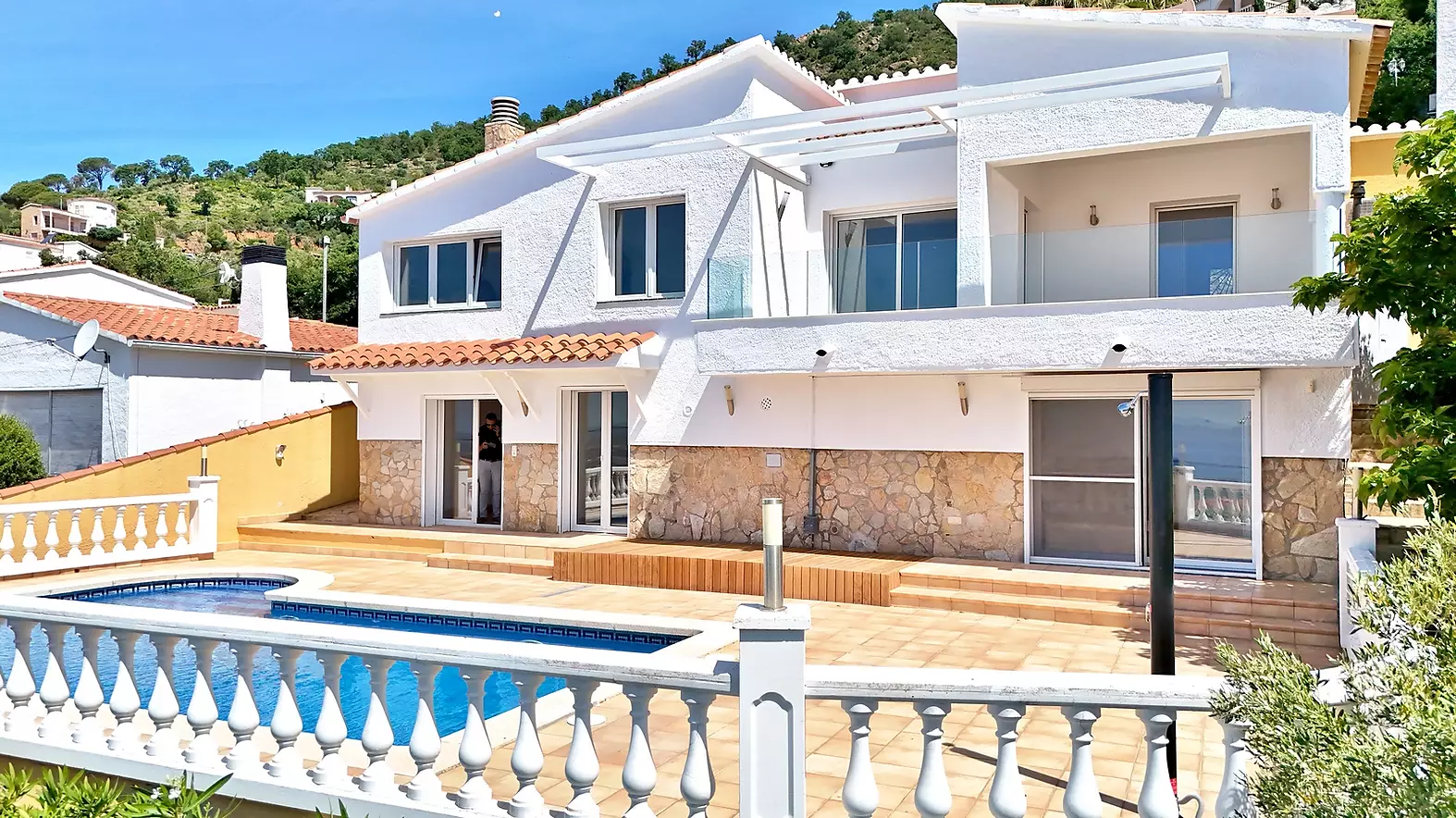 Casa reformada amb piscina i magnífiques vistes a la badia de Roses, Mas Fumats