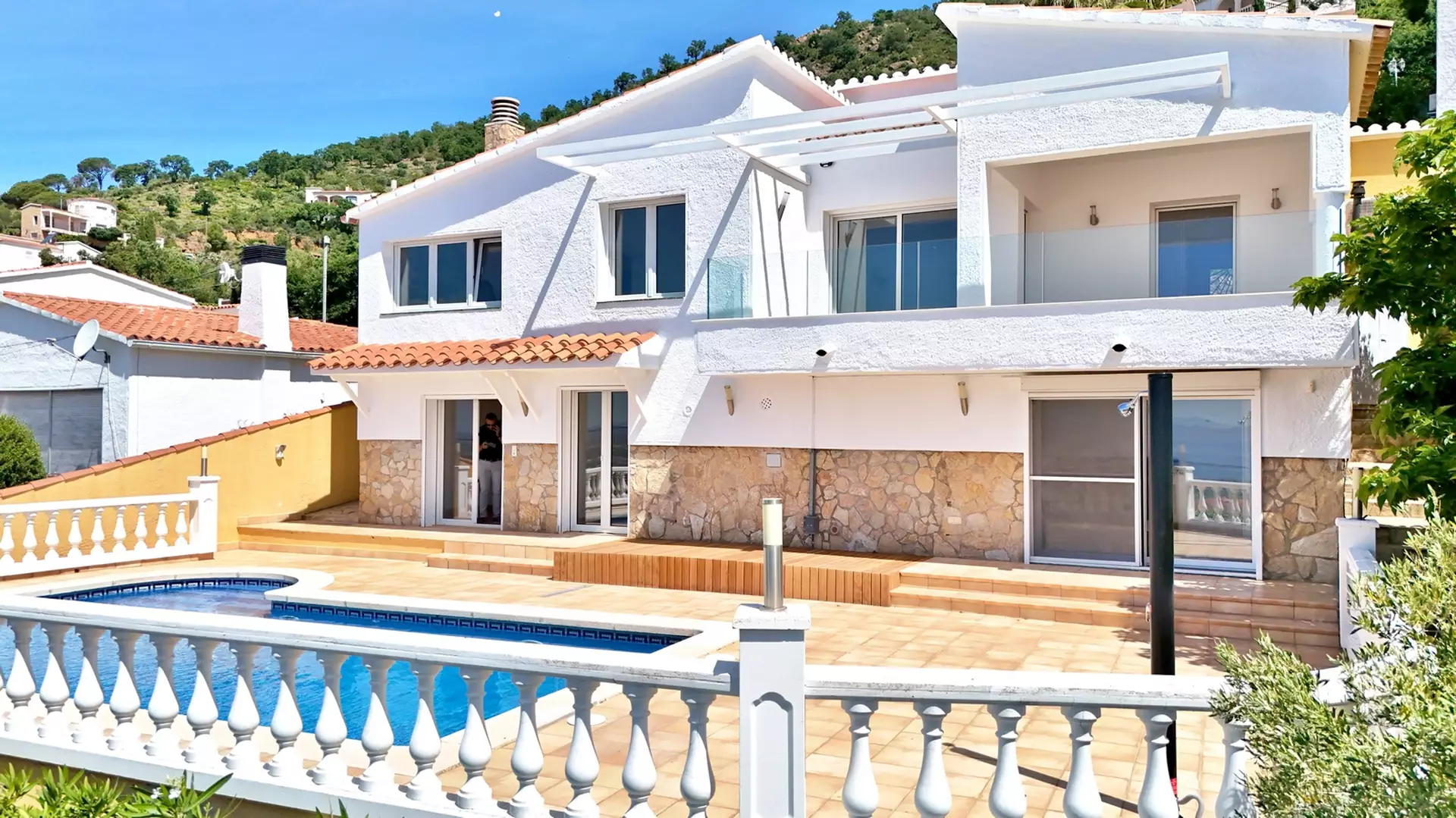 Casa reformada amb piscina i magnífiques vistes a la badia de Roses, Mas Fumats