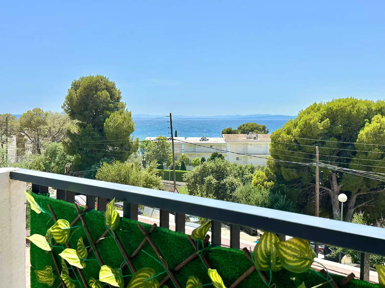 Pis a 150m de la Platja, amb Llicència Turística i Aparcament a Almadrava, Roses