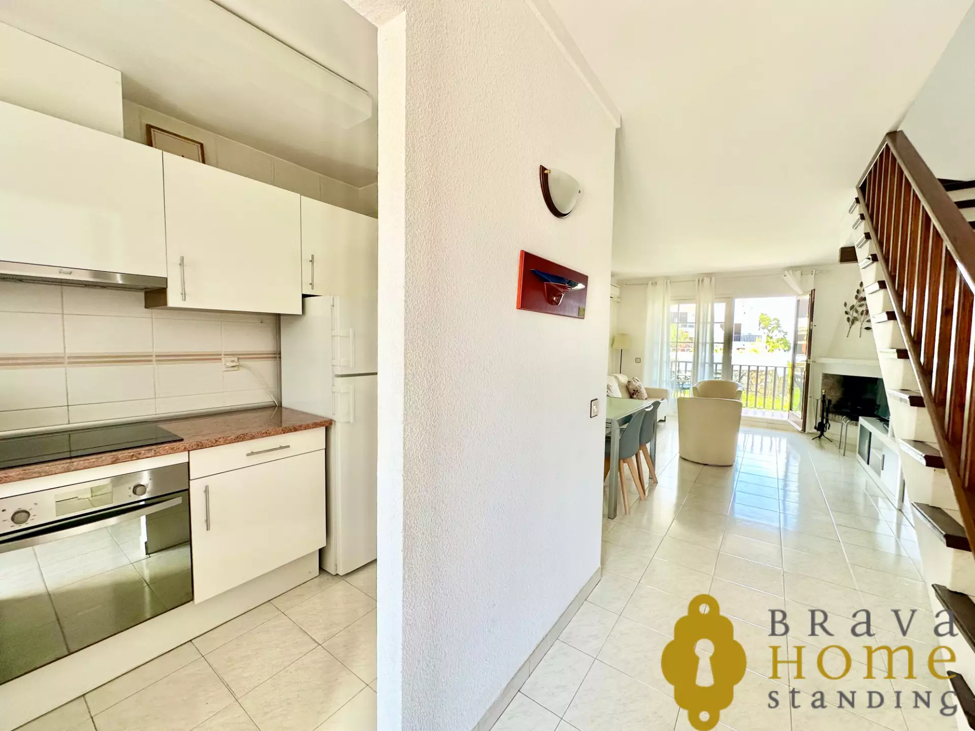 House with swimming pool and tourist license for sale in Roses – ideal investment on the Costa Brava