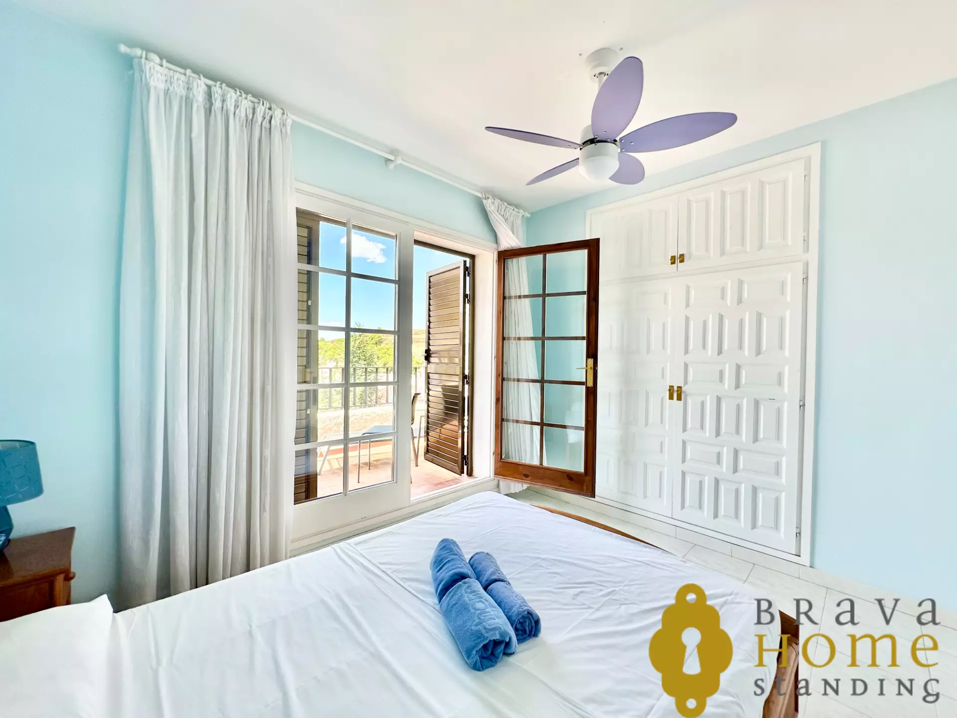House with swimming pool and tourist license for sale in Roses – ideal investment on the Costa Brava