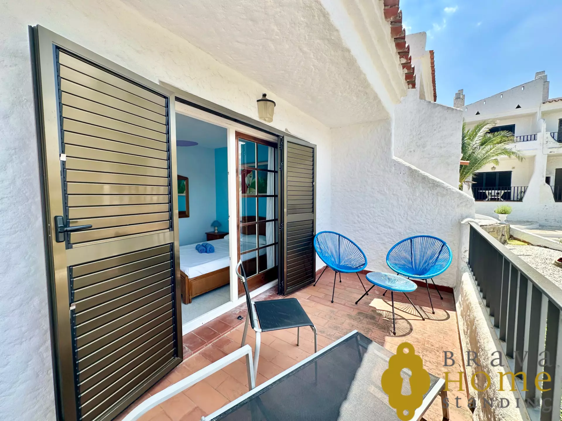 House with swimming pool and tourist license for sale in Roses – ideal investment on the Costa Brava