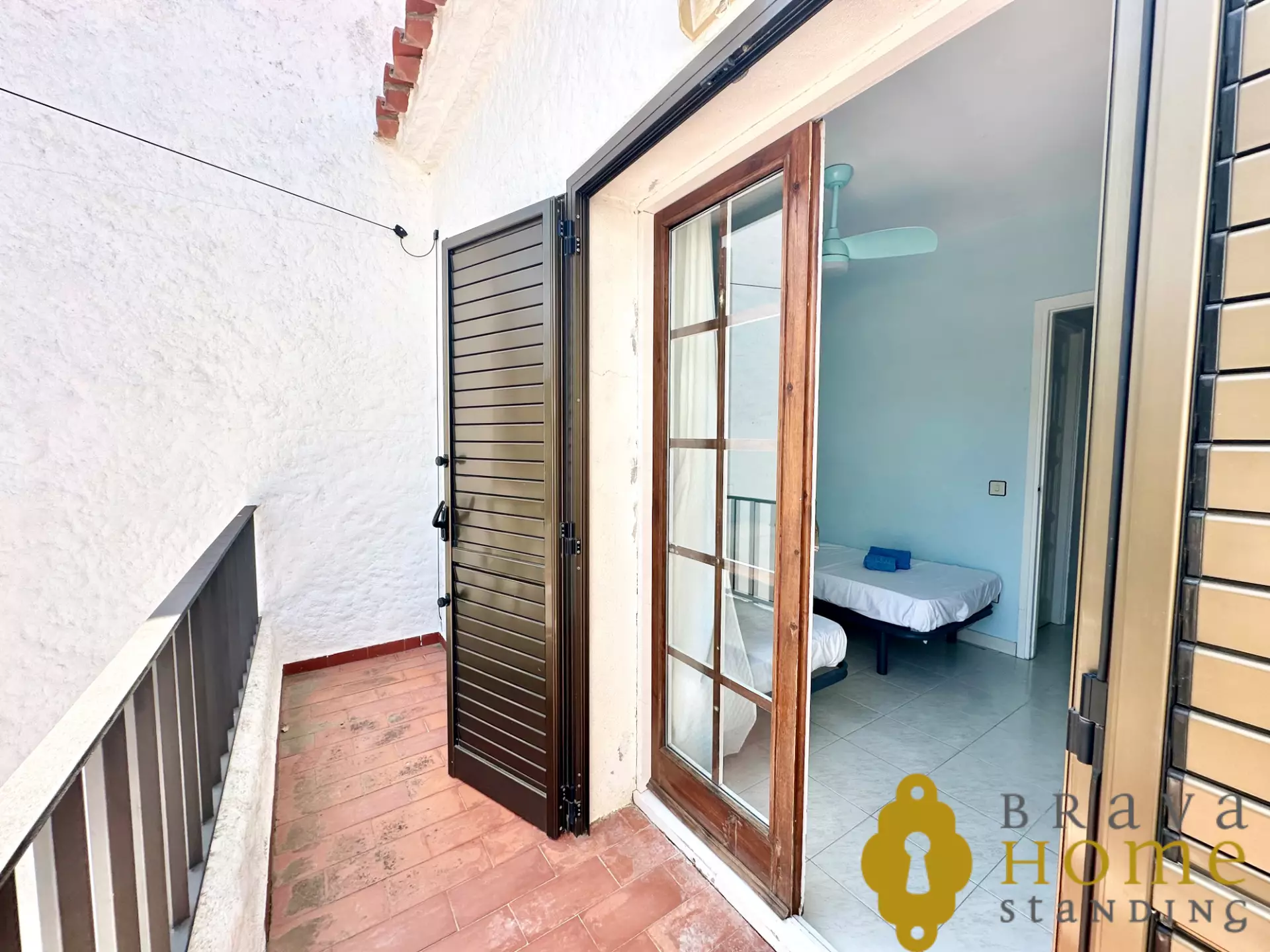 House with swimming pool and tourist license for sale in Roses – ideal investment on the Costa Brava
