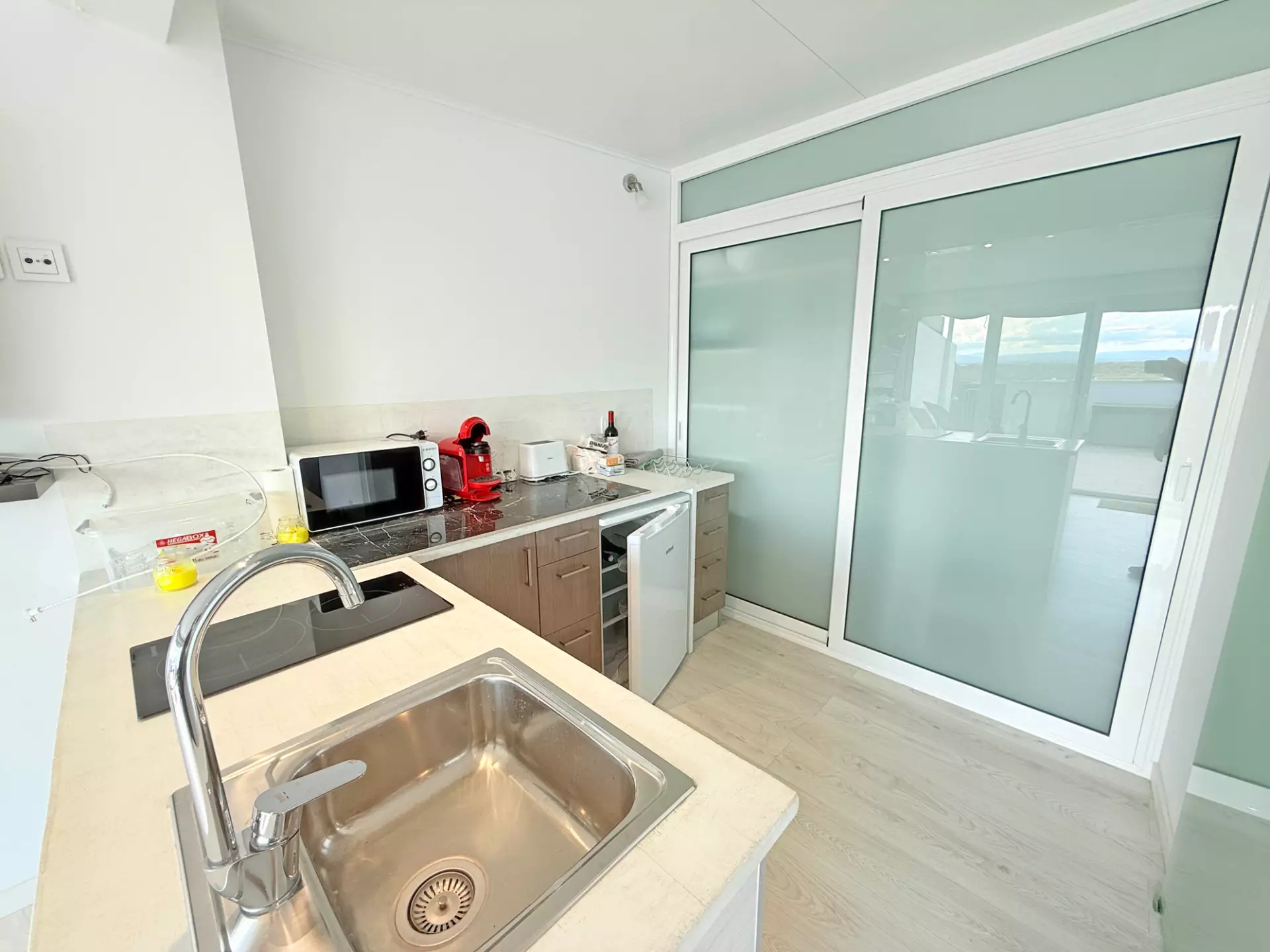 Extraordinaire penthouse-duplex avec piscine et parking à Roses
