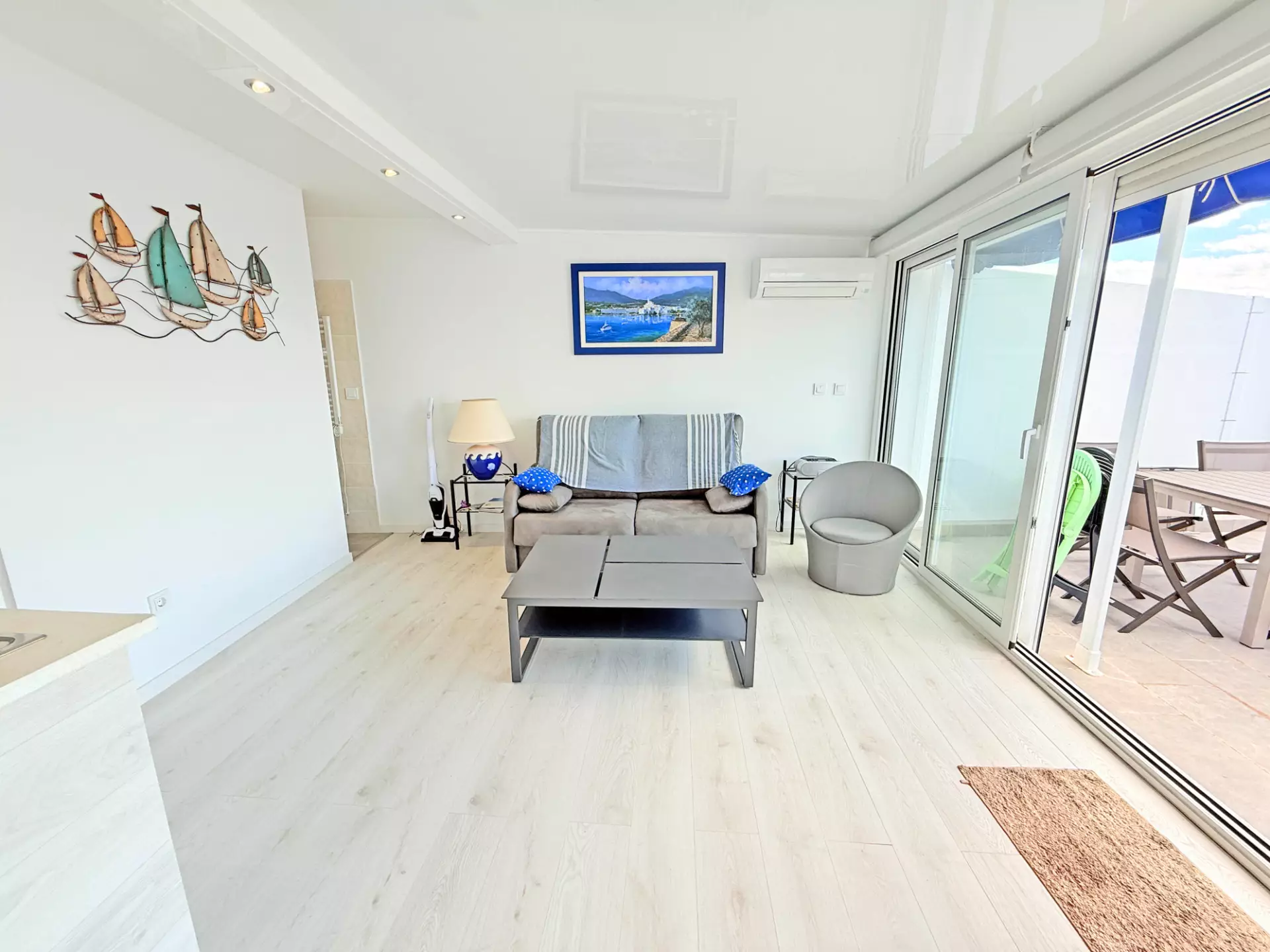 Extraordinaire penthouse-duplex avec piscine et parking à Roses