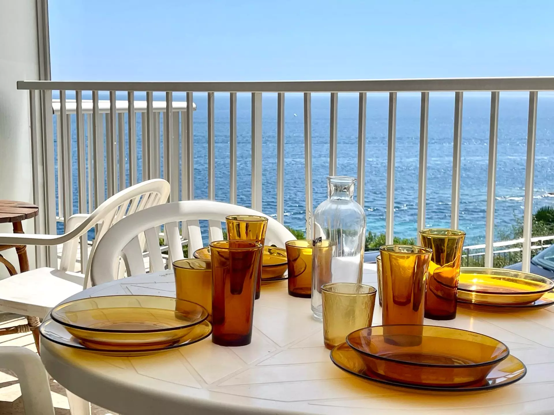 Apartament en venda en primera línia de mar a El Faro, Roses