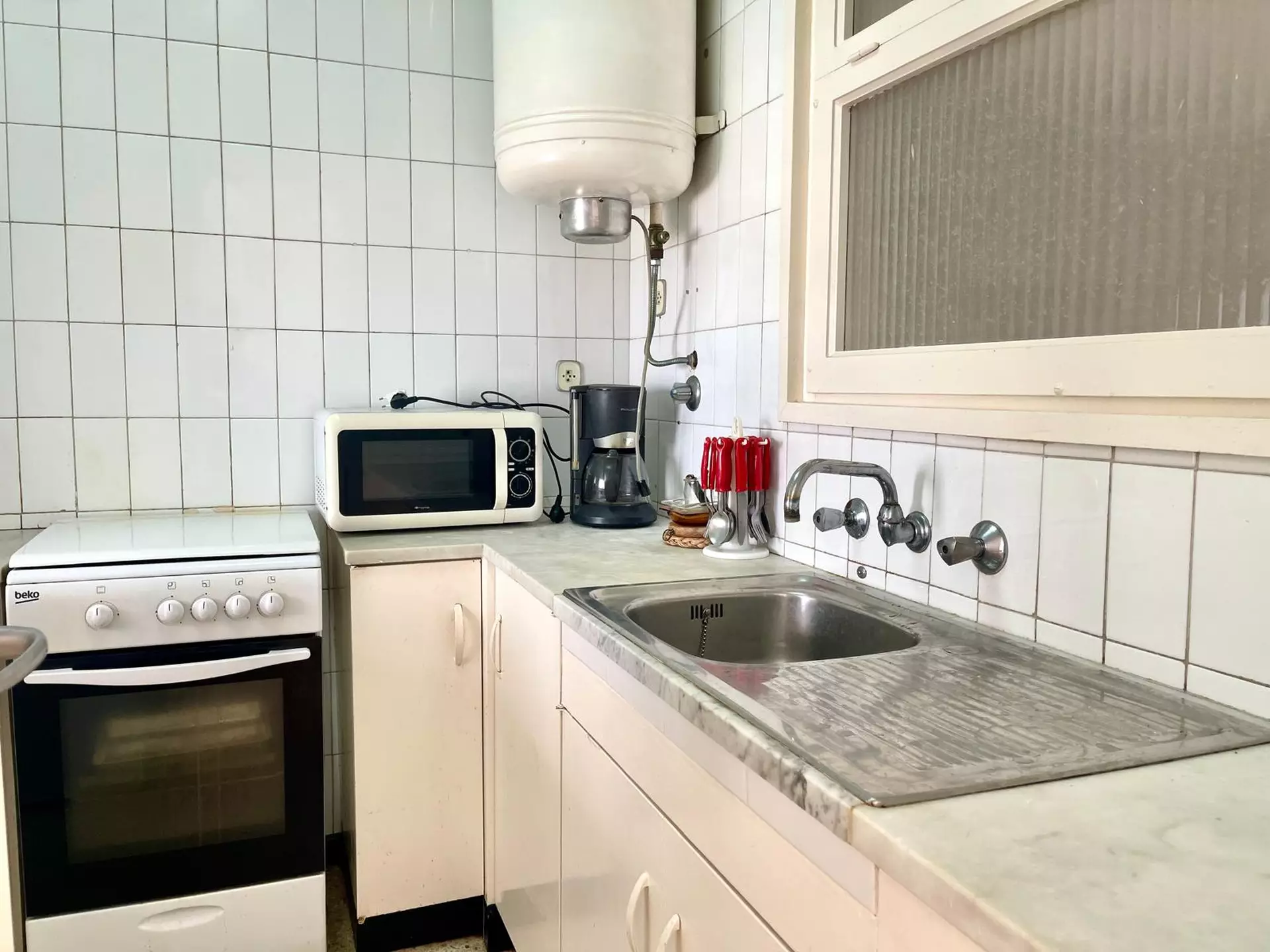 Apartament en venda en primera línia de mar a El Faro, Roses