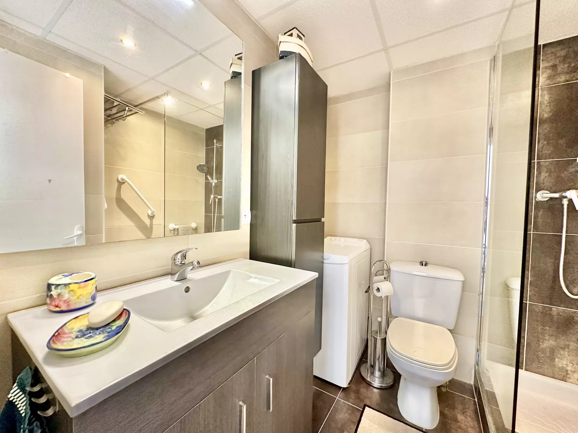 Acollidor apartament en primera línia de mar a Roses - El Far