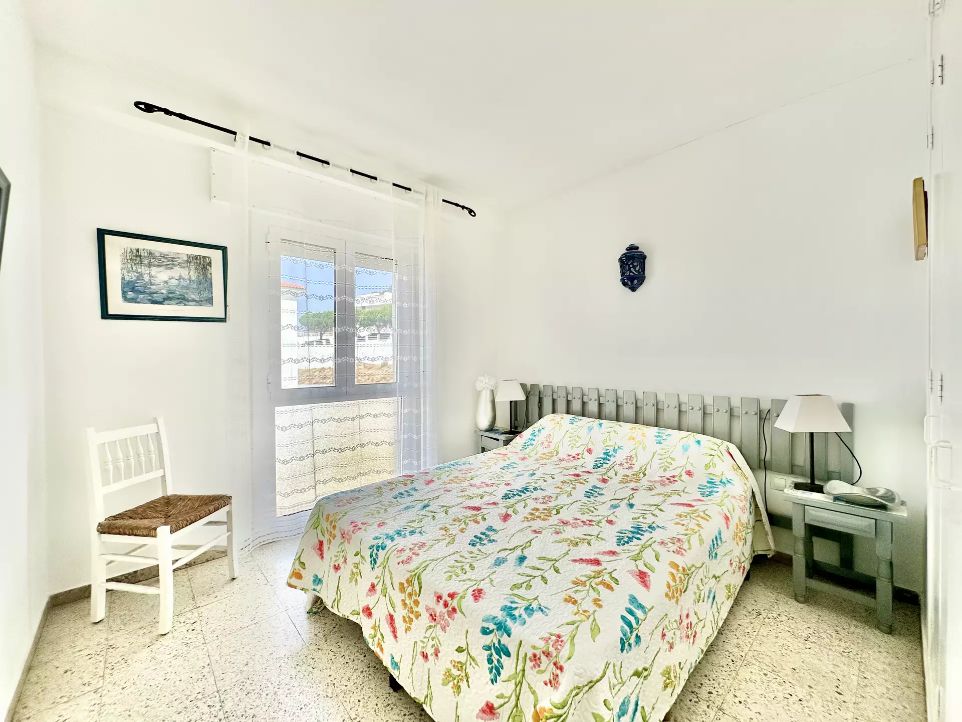 Acollidor apartament en primera línia de mar a Roses - El Far