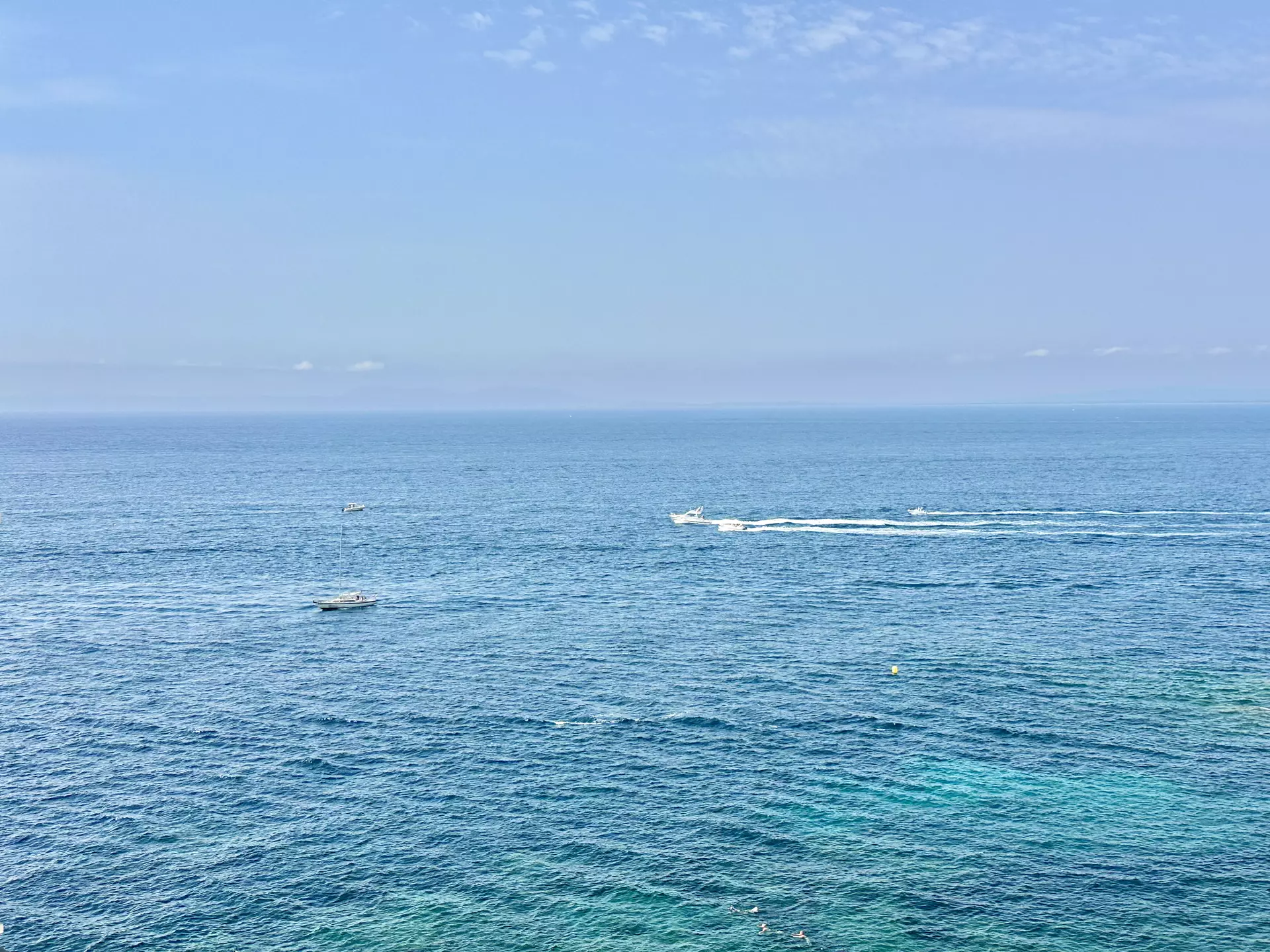 Acollidor apartament en primera línia de mar a Roses - El Far