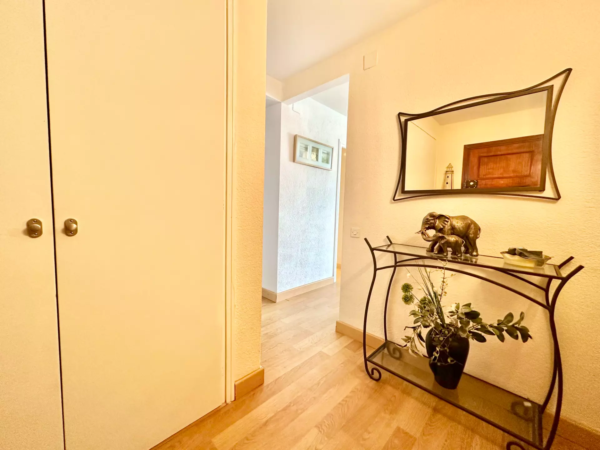 Appartement avec vue mer, piscine et parking privé en vente à Roses