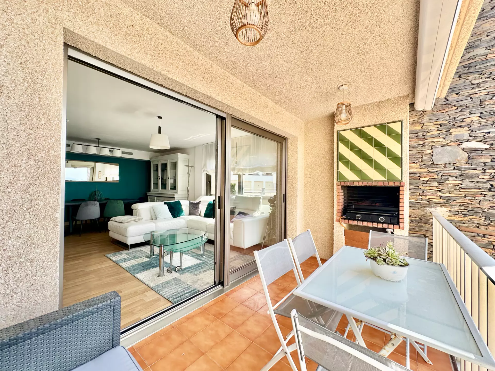 Appartement avec vue mer, piscine et parking privé en vente à Roses