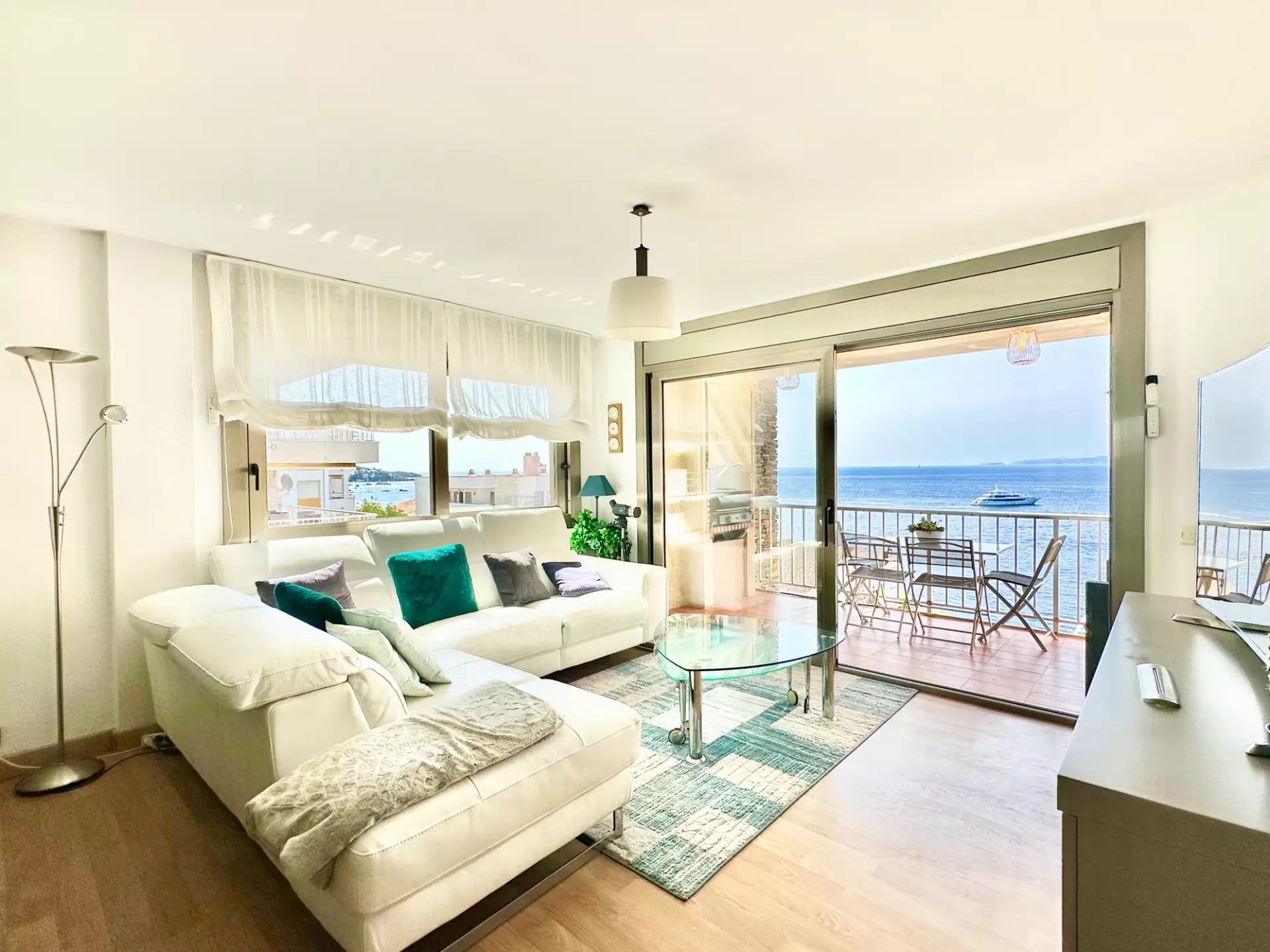 Appartement avec vue mer, piscine et parking privé en vente à Roses