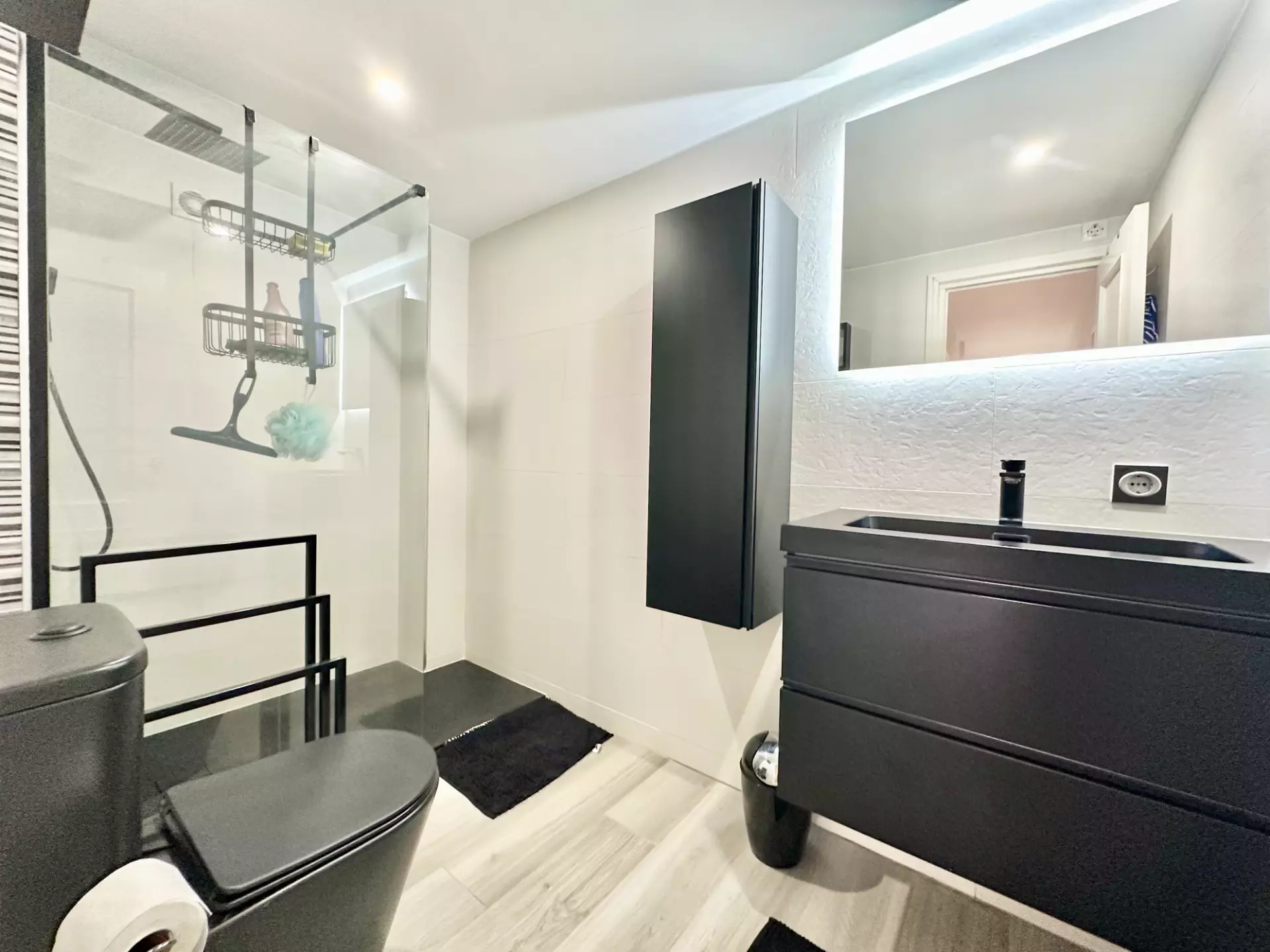 Appartement avec vue mer, piscine et parking privé en vente à Roses