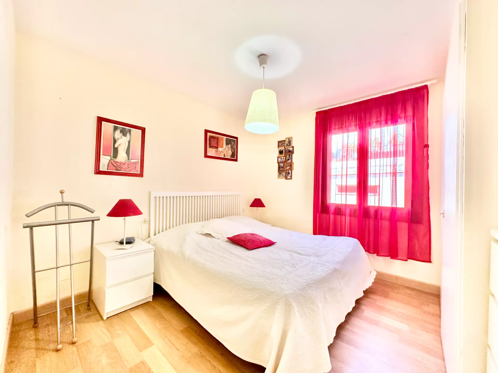 Appartement avec vue mer, piscine et parking privé en vente à Roses