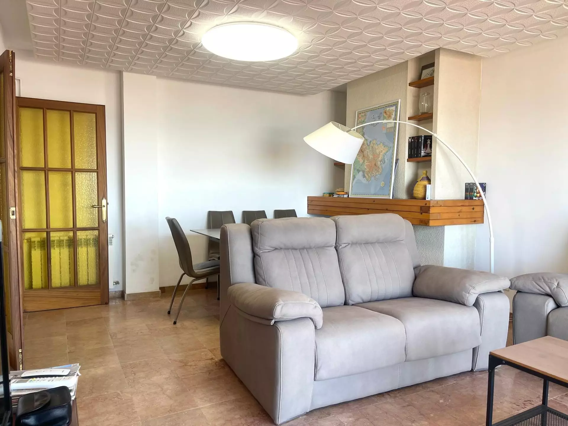 Central apartment with tourist license, sea views and garage in Roses
