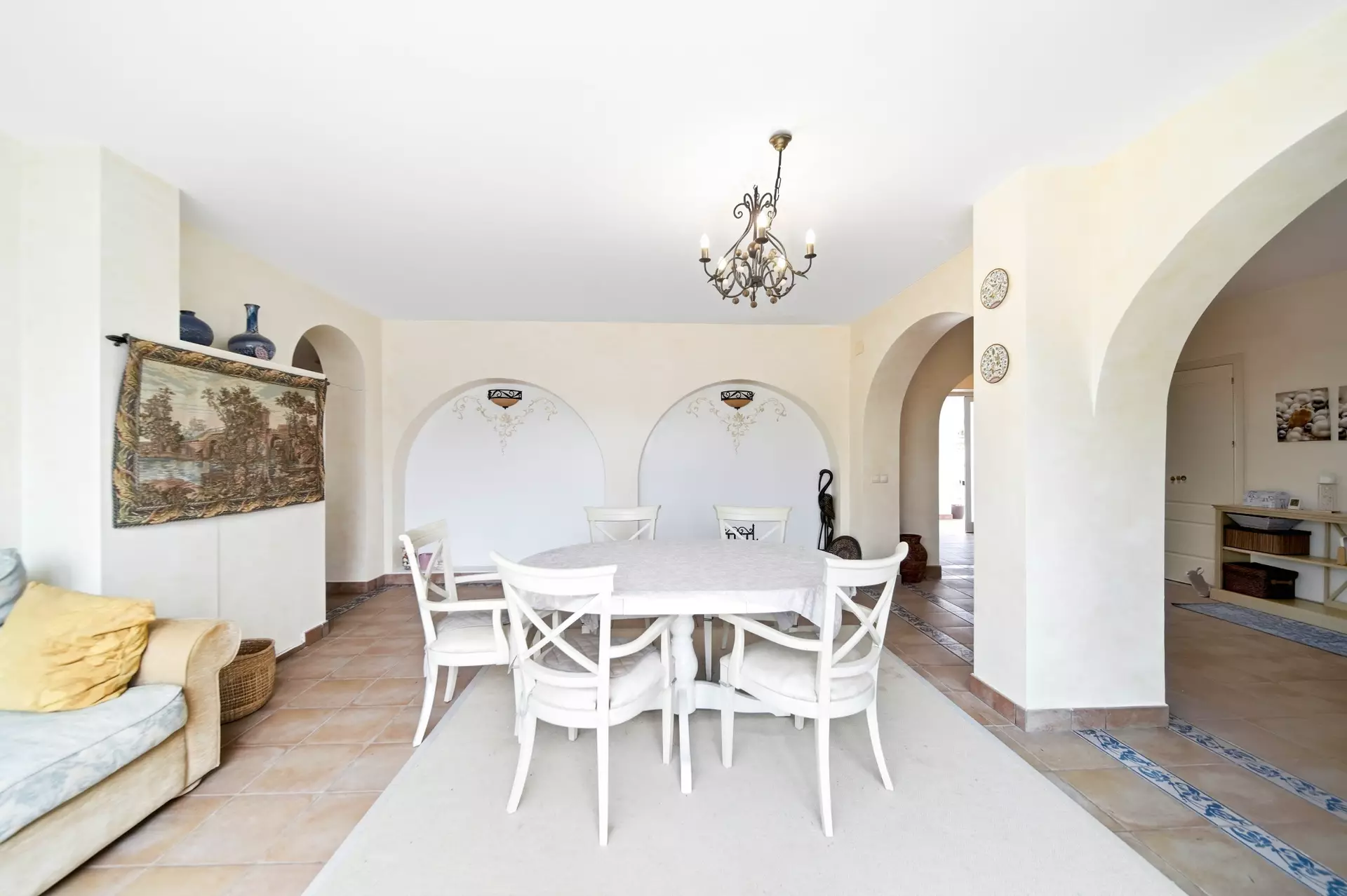 Casa amb dos amarratges i gran garatge a Empuriabrava