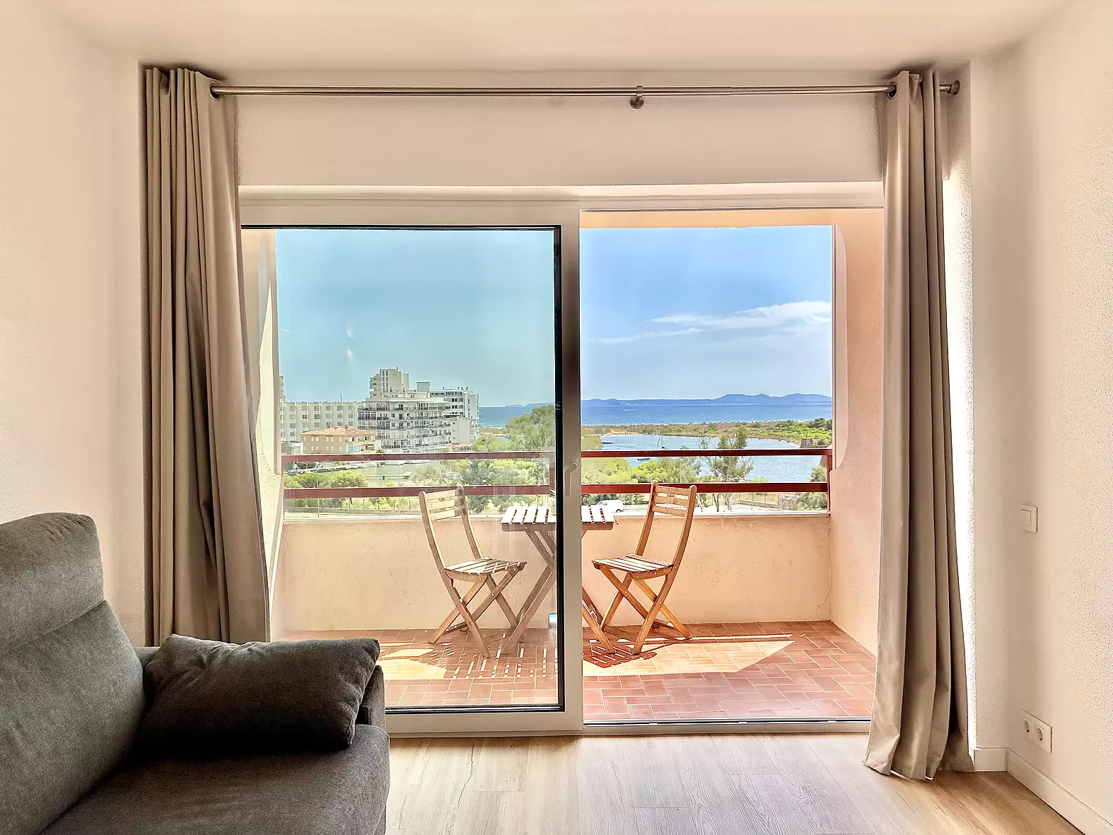 Studio with Sea View and with Swimming Pool for Sale in Rosas – Santa Margarita