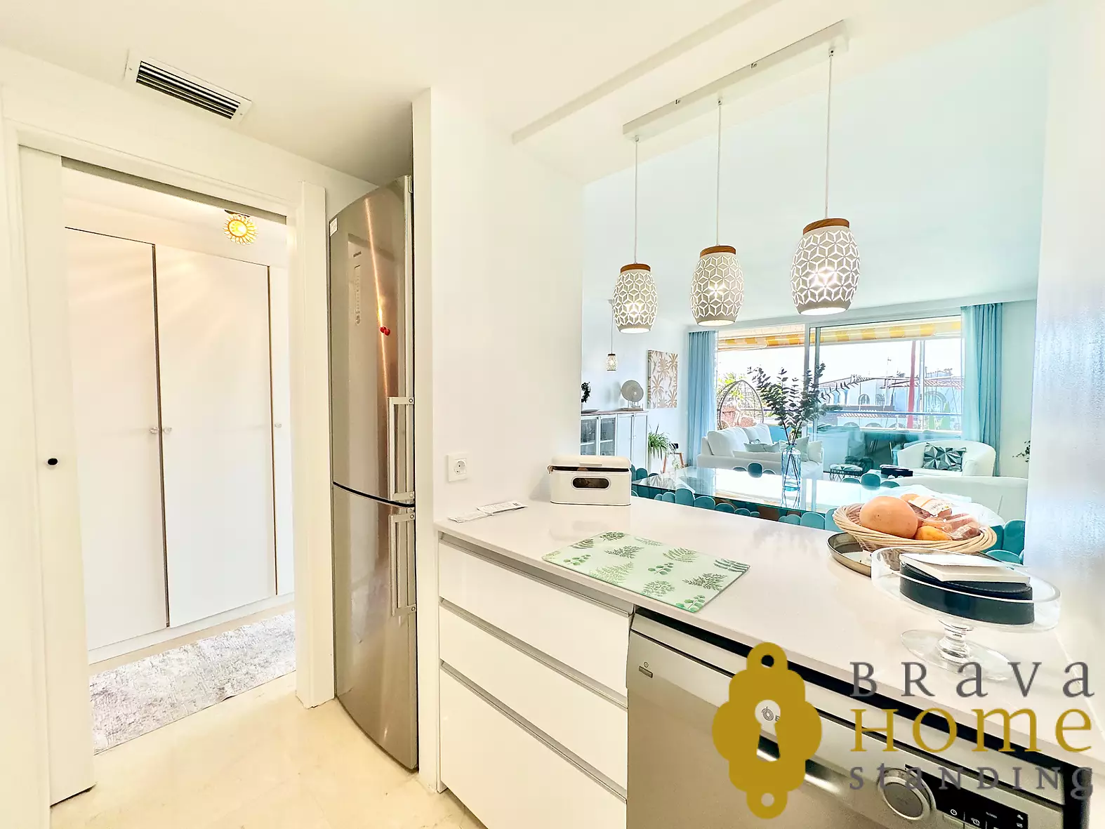 Apartamento de alto standing con parking y magníficas vistas a los canales