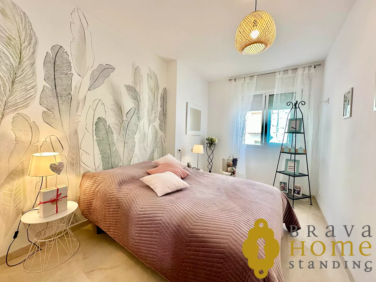 Apartamento de alto standing con parking y magníficas vistas a los canales