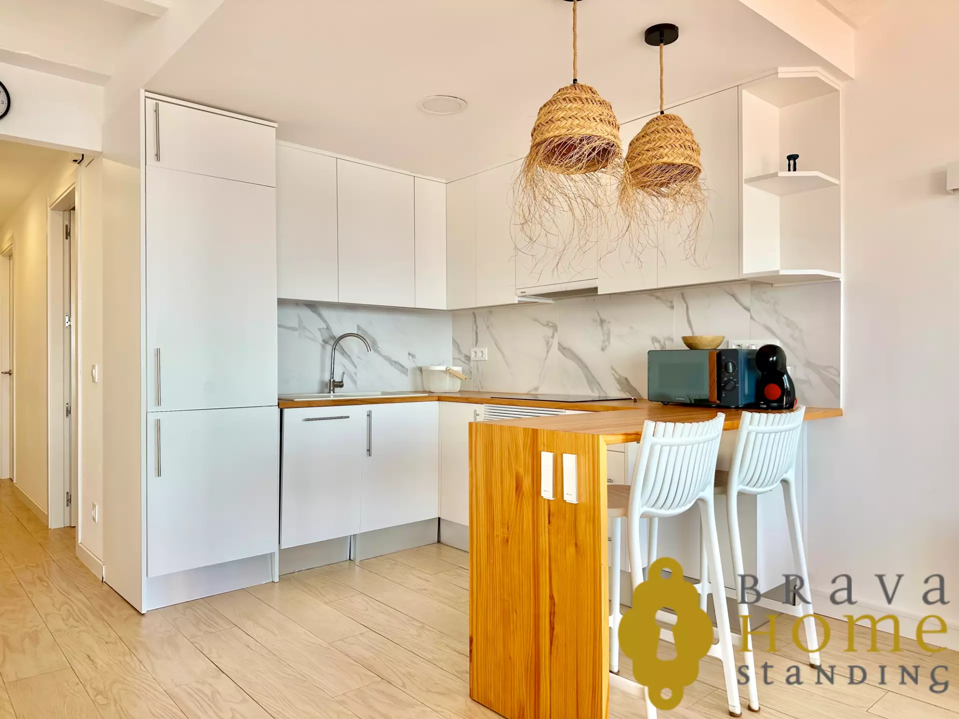 Magnificent fully renovated apartment with sea view in Canyelles