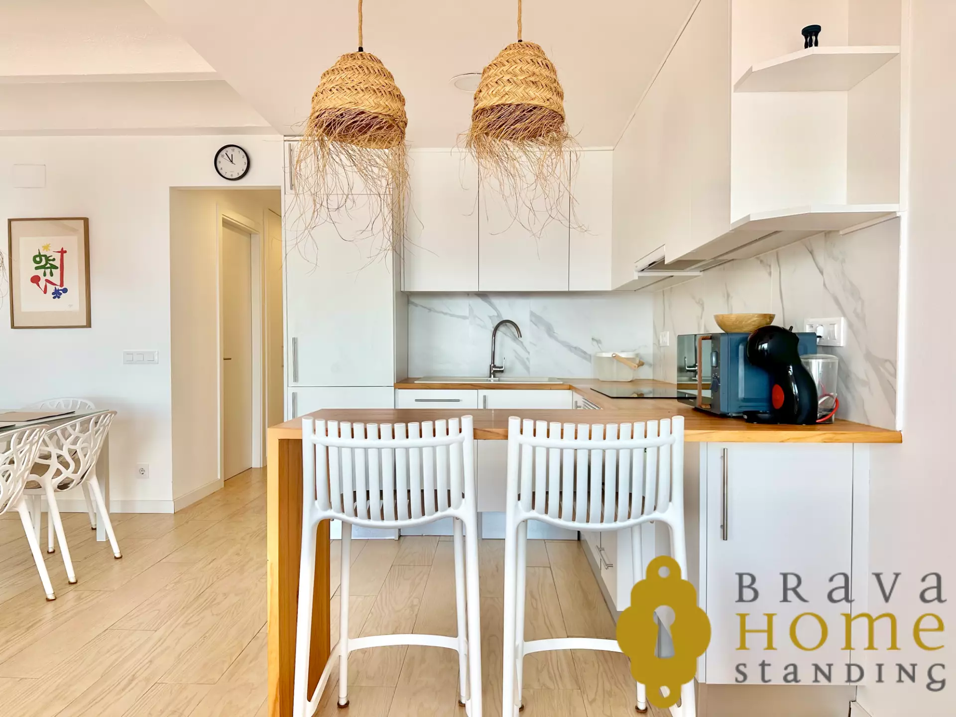 Magnificent fully renovated apartment with sea view in Canyelles