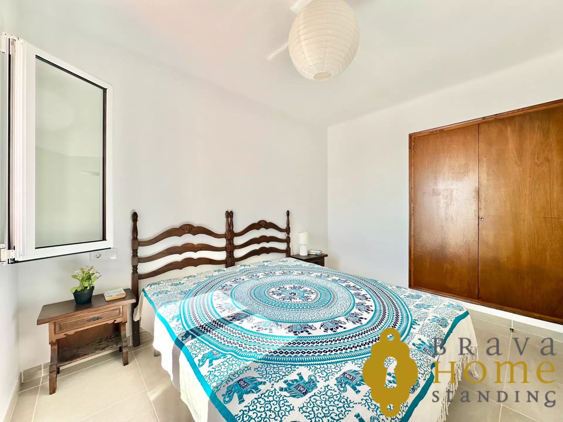 Apartament amb vistes al mar i terrassa en venda a Roses, Canyelles