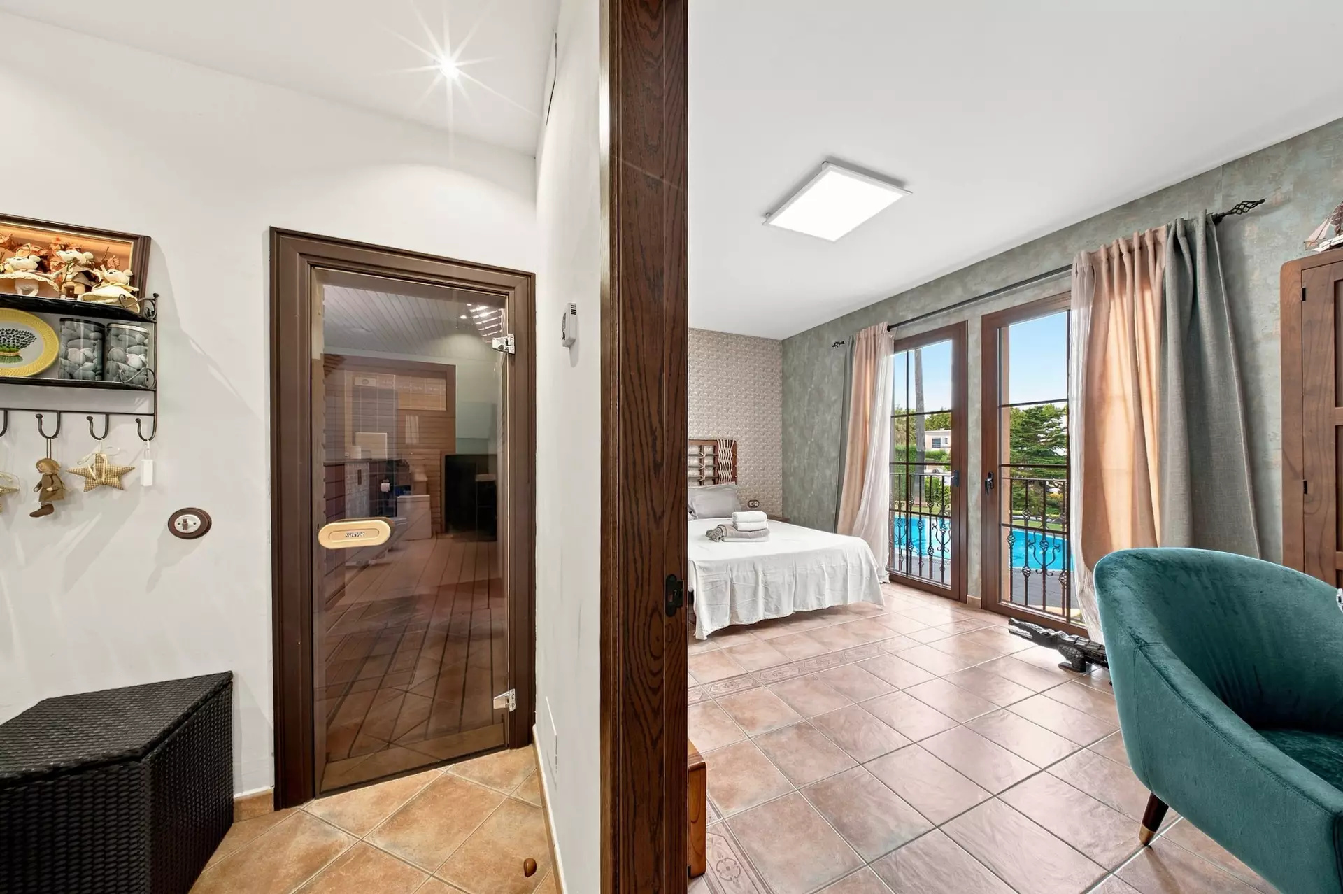 Luxury, Sea Views and High Returns: Exclusive Villa with 24 m Private Mooring