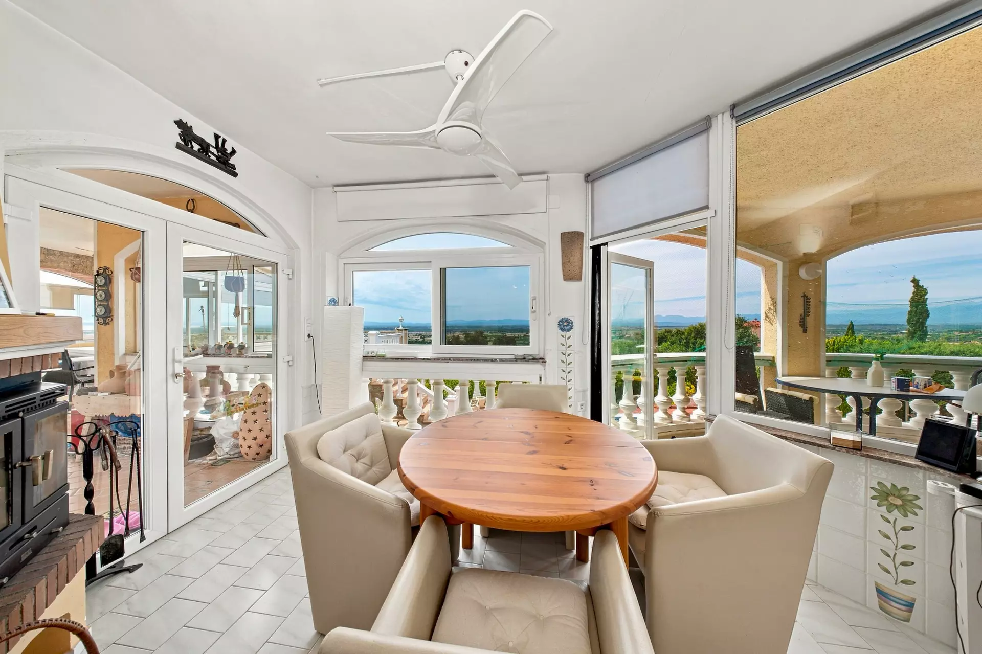 Haus mit Panoramablick in Palau-Saverdera