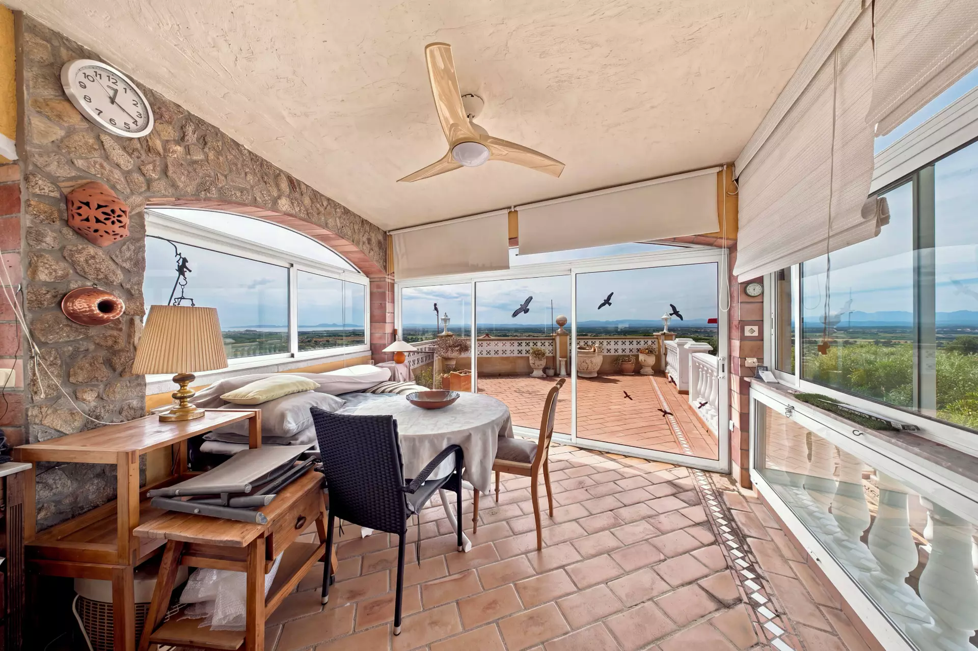 Haus mit Panoramablick in Palau-Saverdera