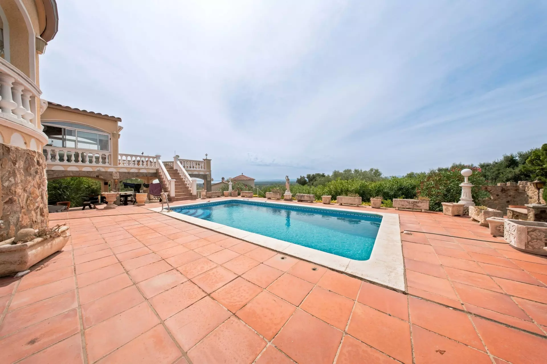 Haus mit Panoramablick in Palau-Saverdera