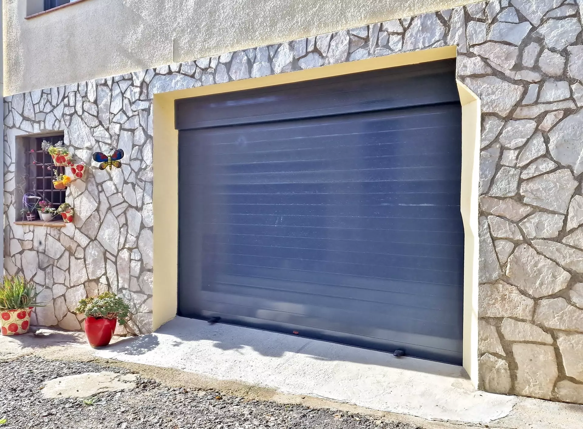 Renovated house with panoramic views in Palau Saverdera
