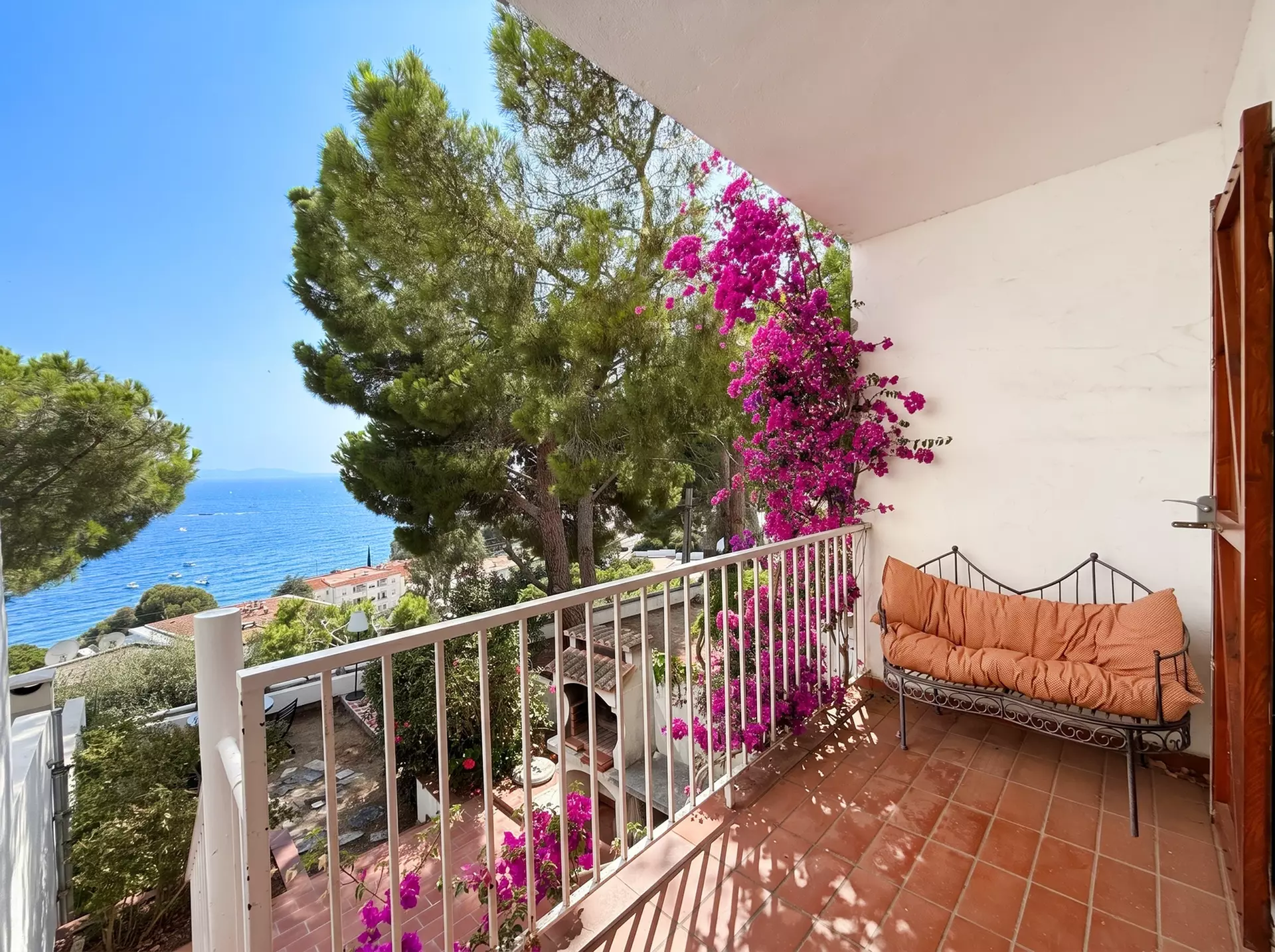 Charming Sea-View House in Canyelles Petites - Roses