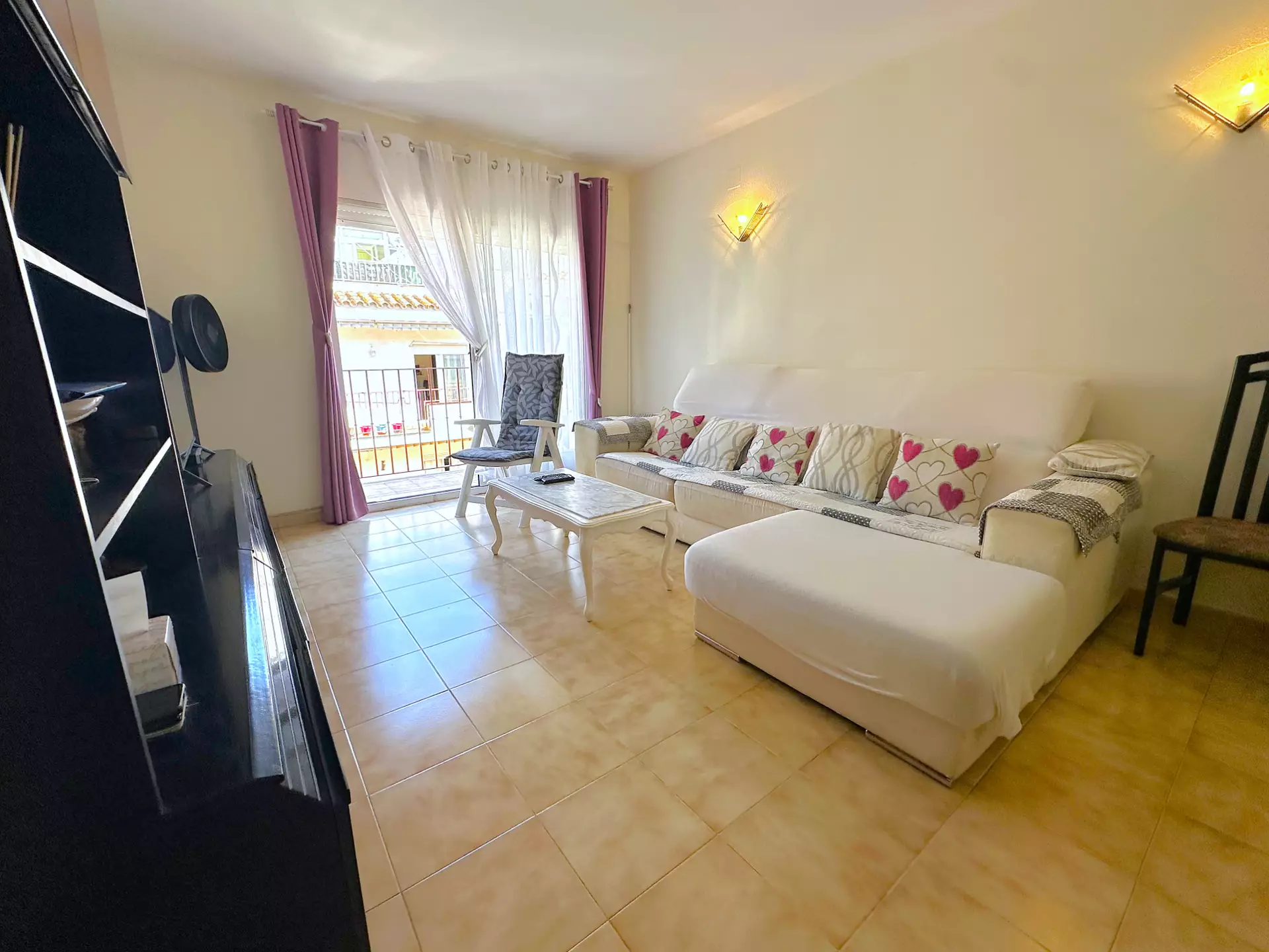 Wohnung im Zentrum von Roses mit Parkplatz, 150 m vom Strand entfernt