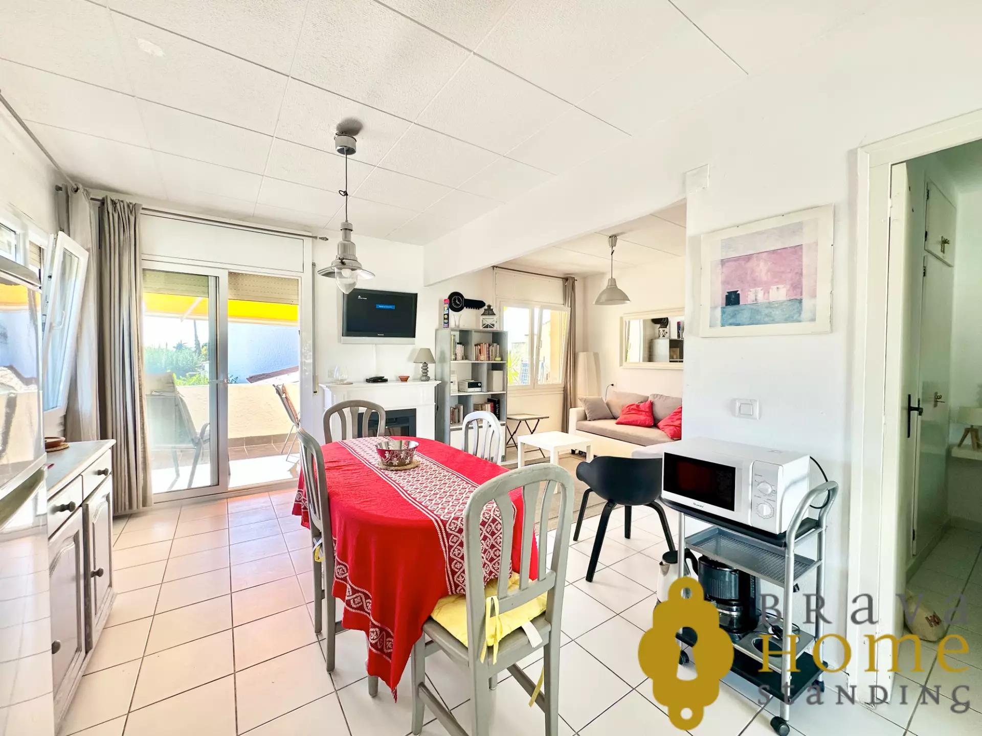 Apartament en venda amb llicencia y vistes al canal a Empuriabrava
