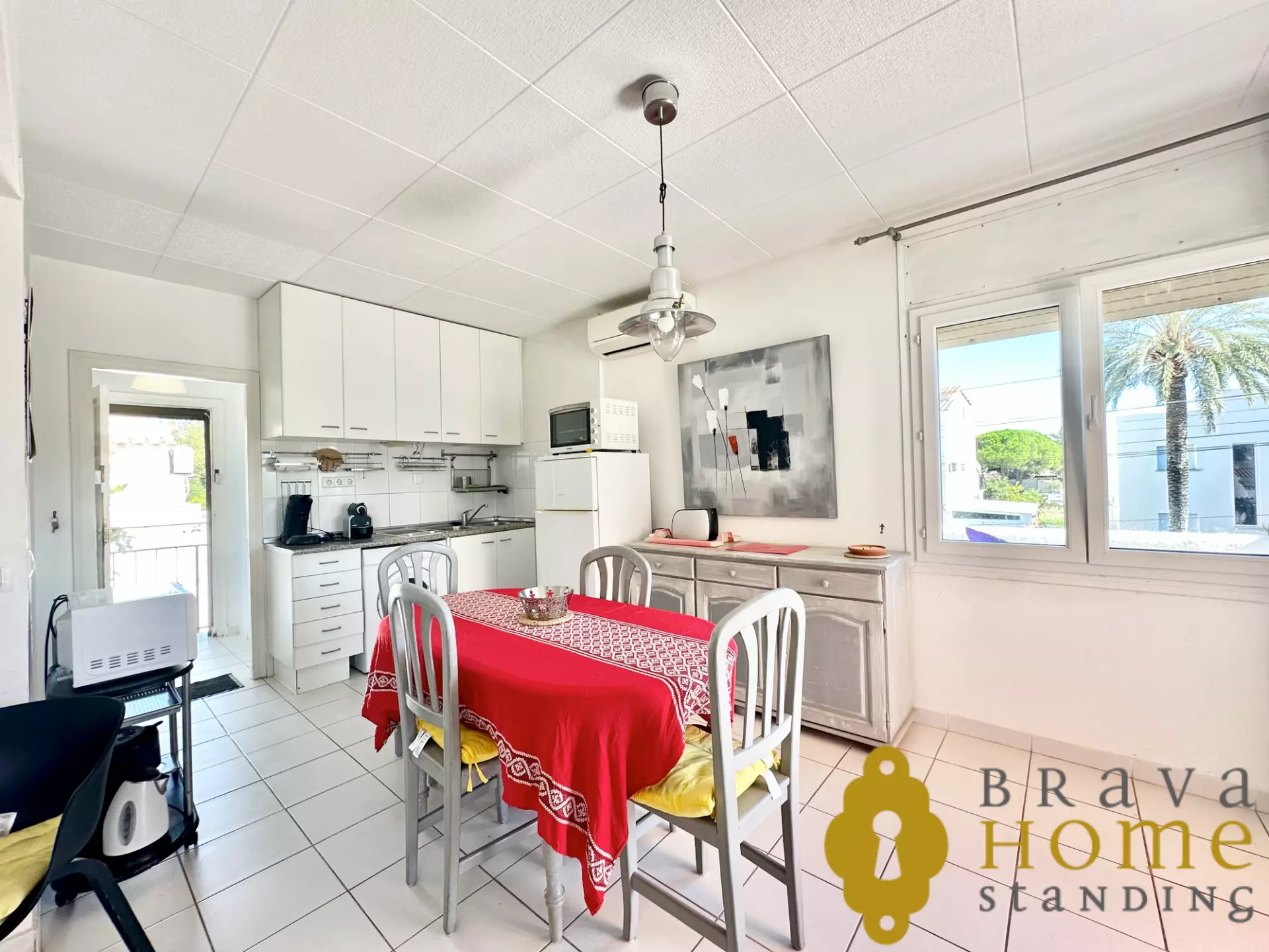 Apartament en venda amb llicencia y vistes al canal a Empuriabrava