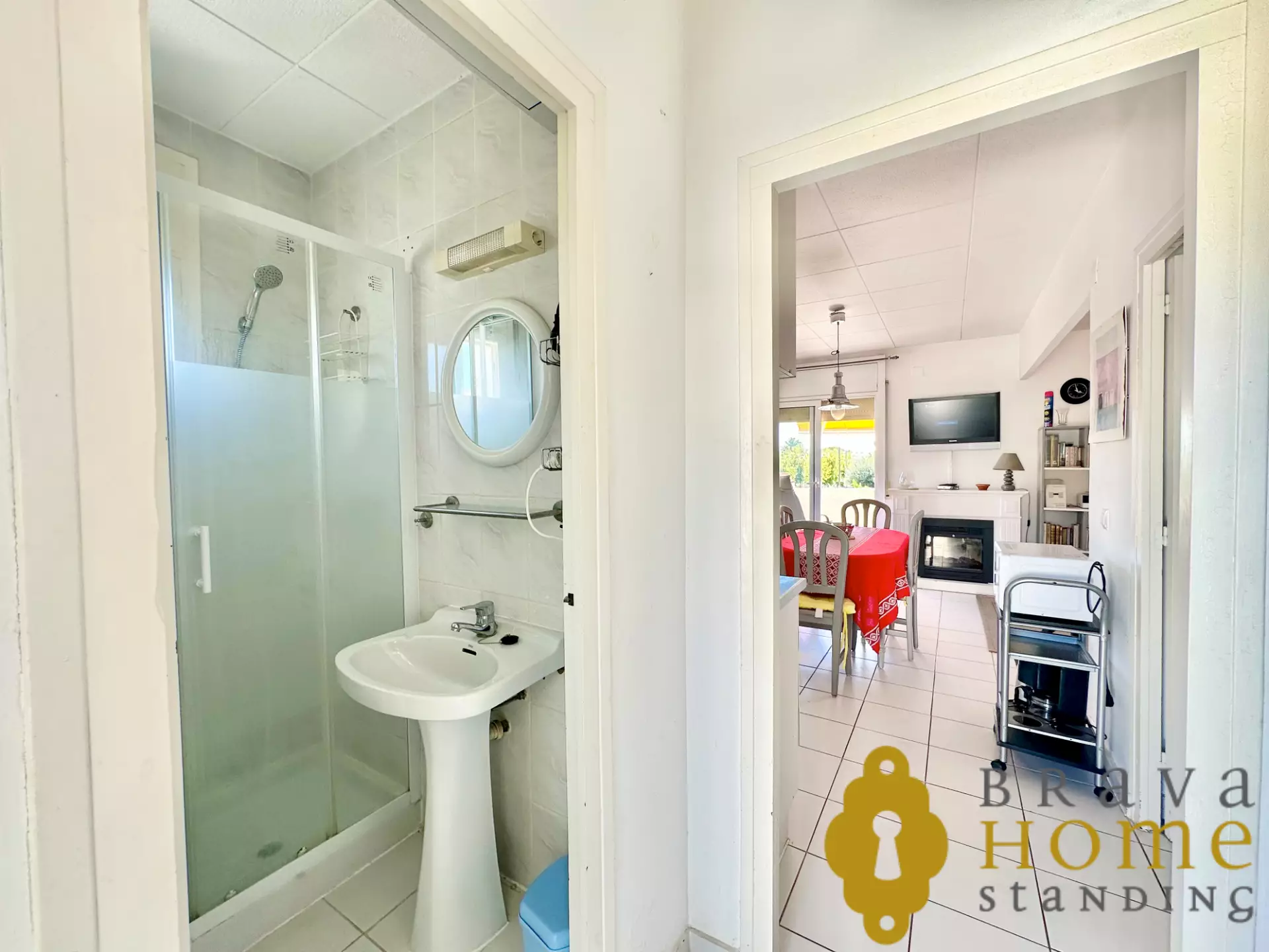 Apartament en venda amb llicencia y vistes al canal a Empuriabrava