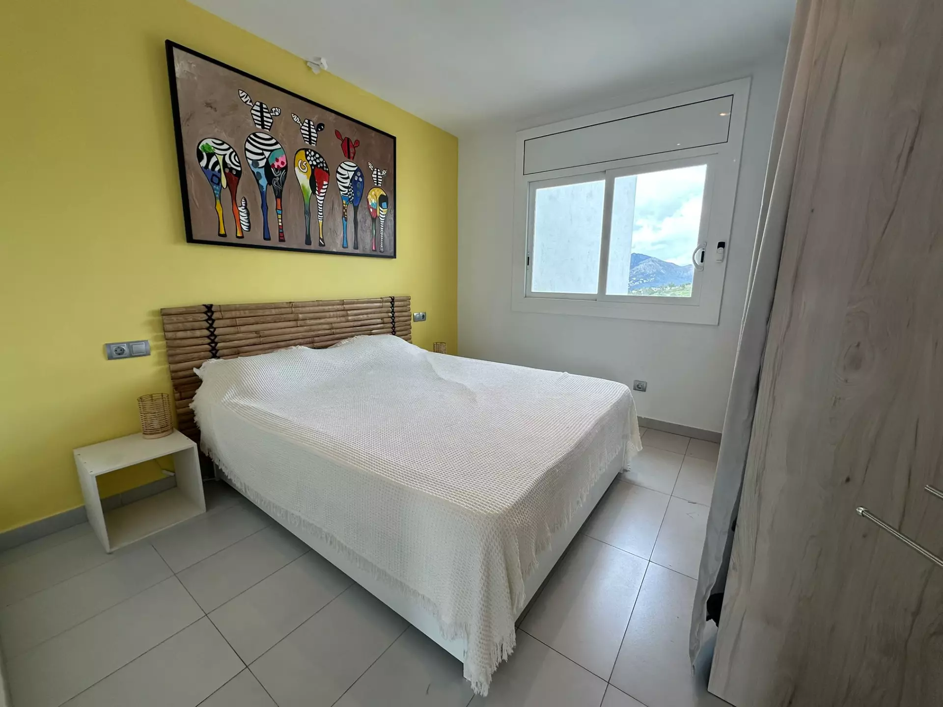 Appartement avec vue sur la mer et LICENCE TOURISTIQUE à Puig Rom