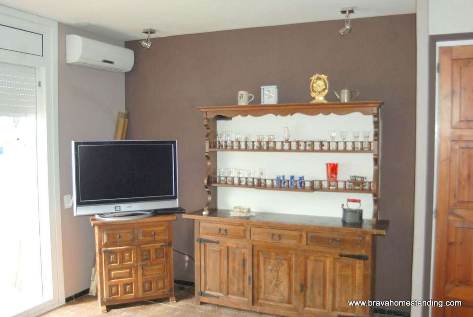 Bonica casa amb amarre en venda a Empuriabrava
