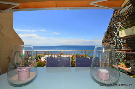Superbe appartement en première ligne de mer avec piscine en venta à Rosas
