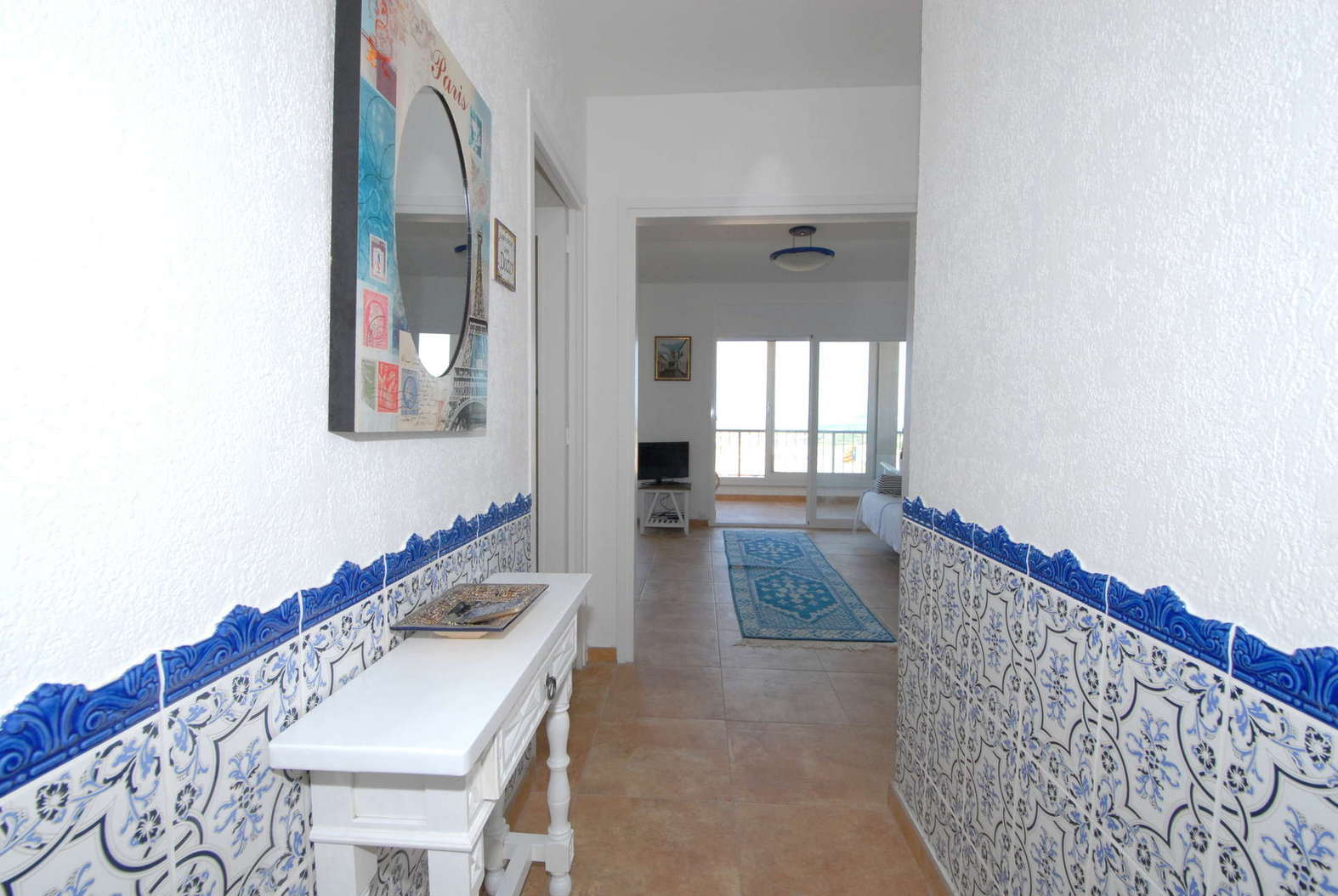 Precioso apartamento con vistas al mar y garaje en venta en Rosas