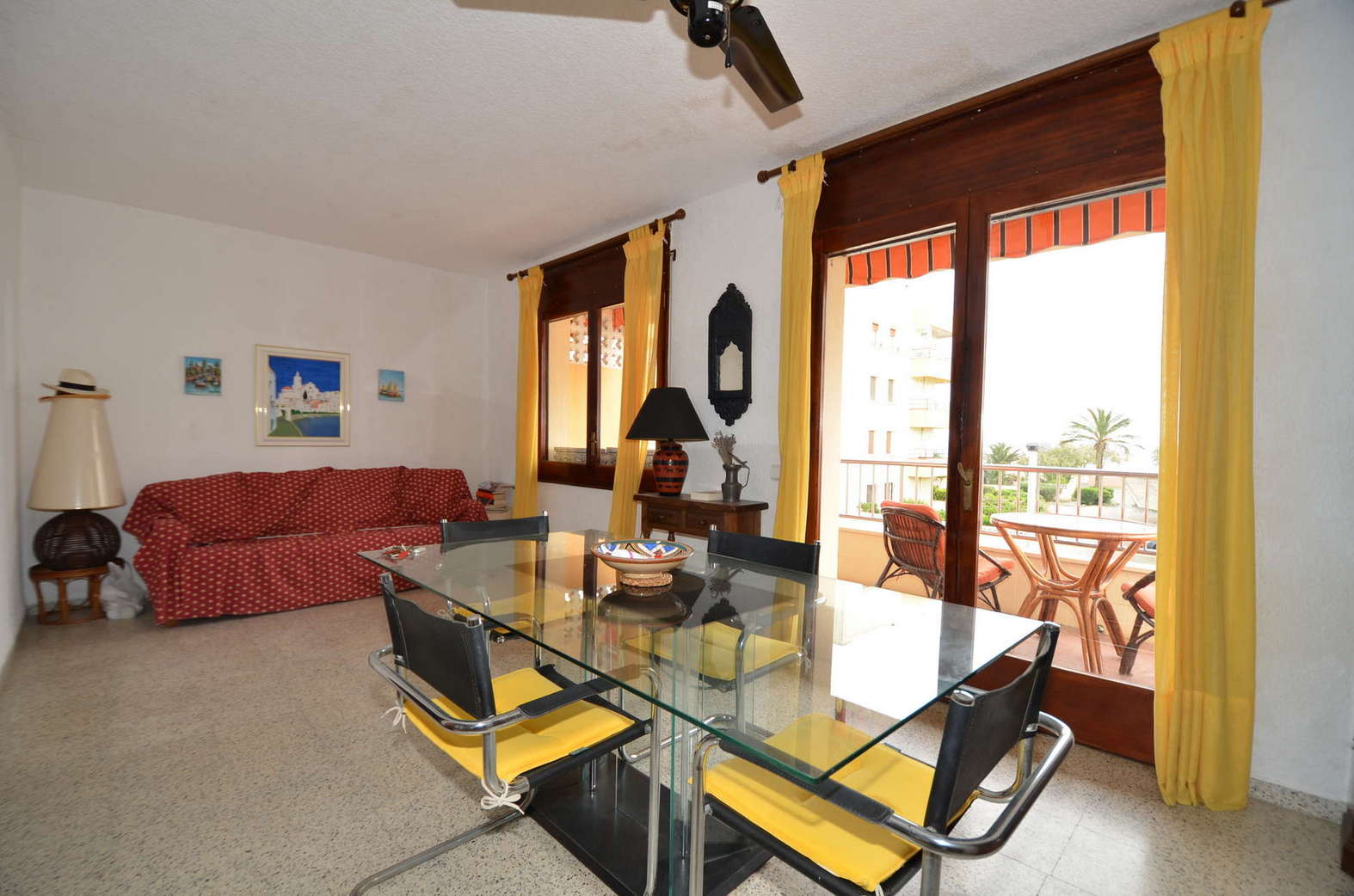 DUPLEX APARTMENT WITH SEA VIEW FOR SALE IN ROSAS