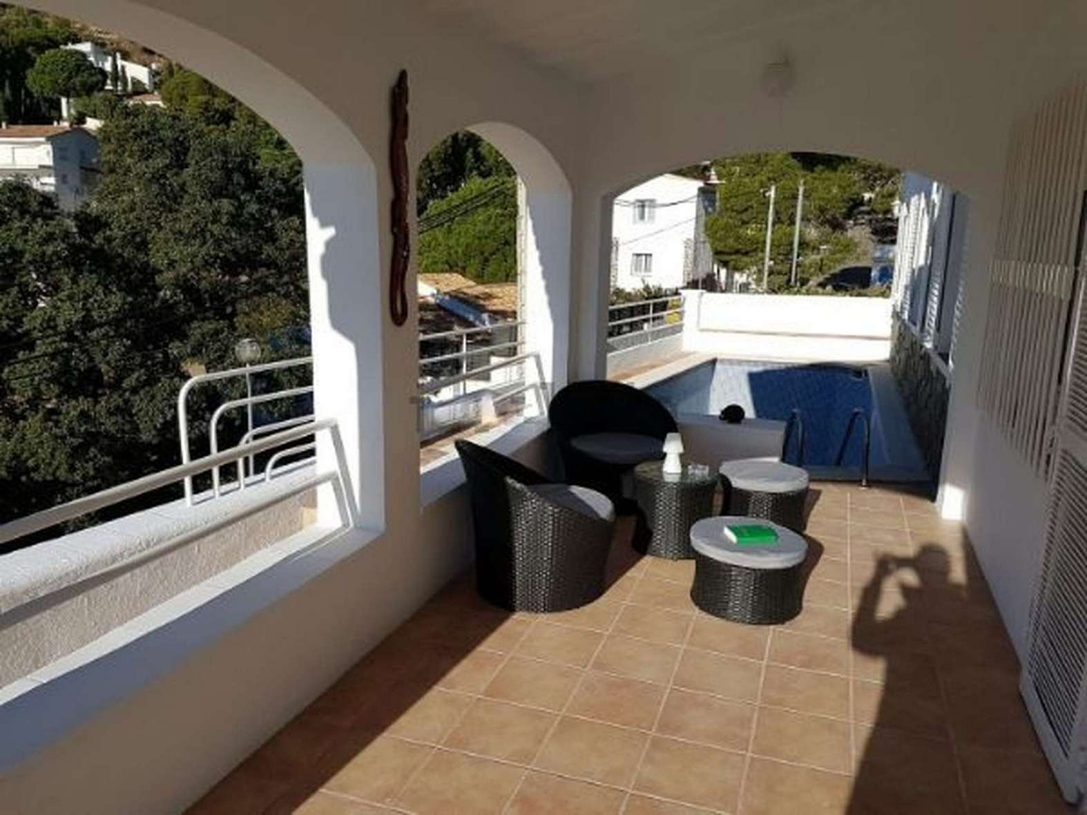 Superbe villa avec vue mer à 100m de la plage de Canyelles Rosas à vendre
