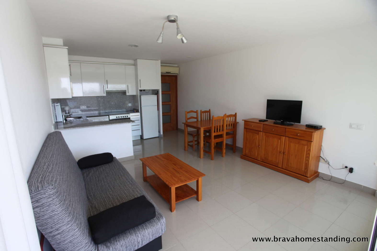 Hermoso apartamento con vista al mar en venta en Rosas - Almadrava