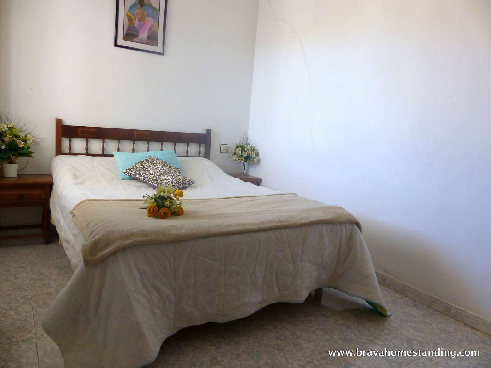 EMPURIABRAVA: Nice apartment with views on the canal