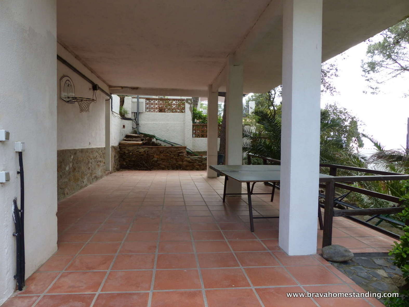 Building of 2 apartments at 20m from the beach of Canyelles - Rosas for sale