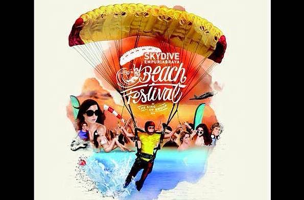 El &quot;Skydive Empuriabrava Beach Festival&quot; incorporando el &quot;King of Swoop&quot;, del 21 al 27 de julio 2014